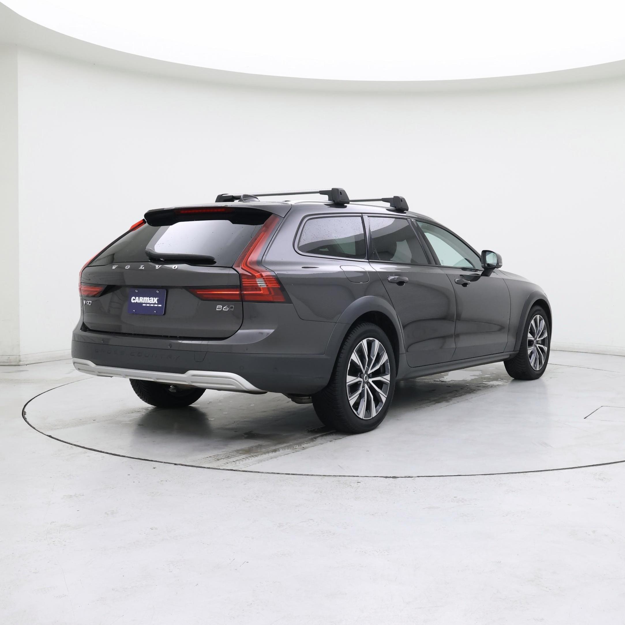 Thumbnail: 2022 Volvo S90 - 8