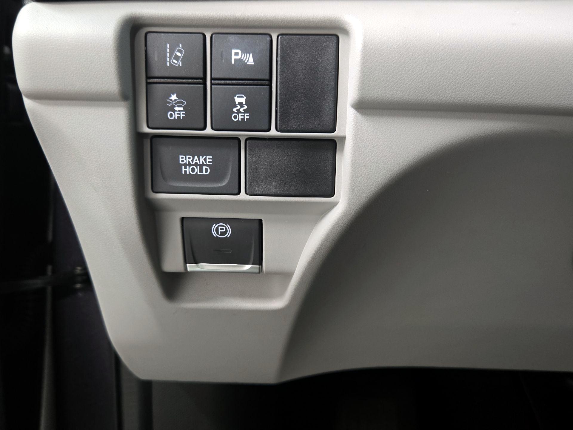 Thumbnail: 2021 Acura RDX - 13