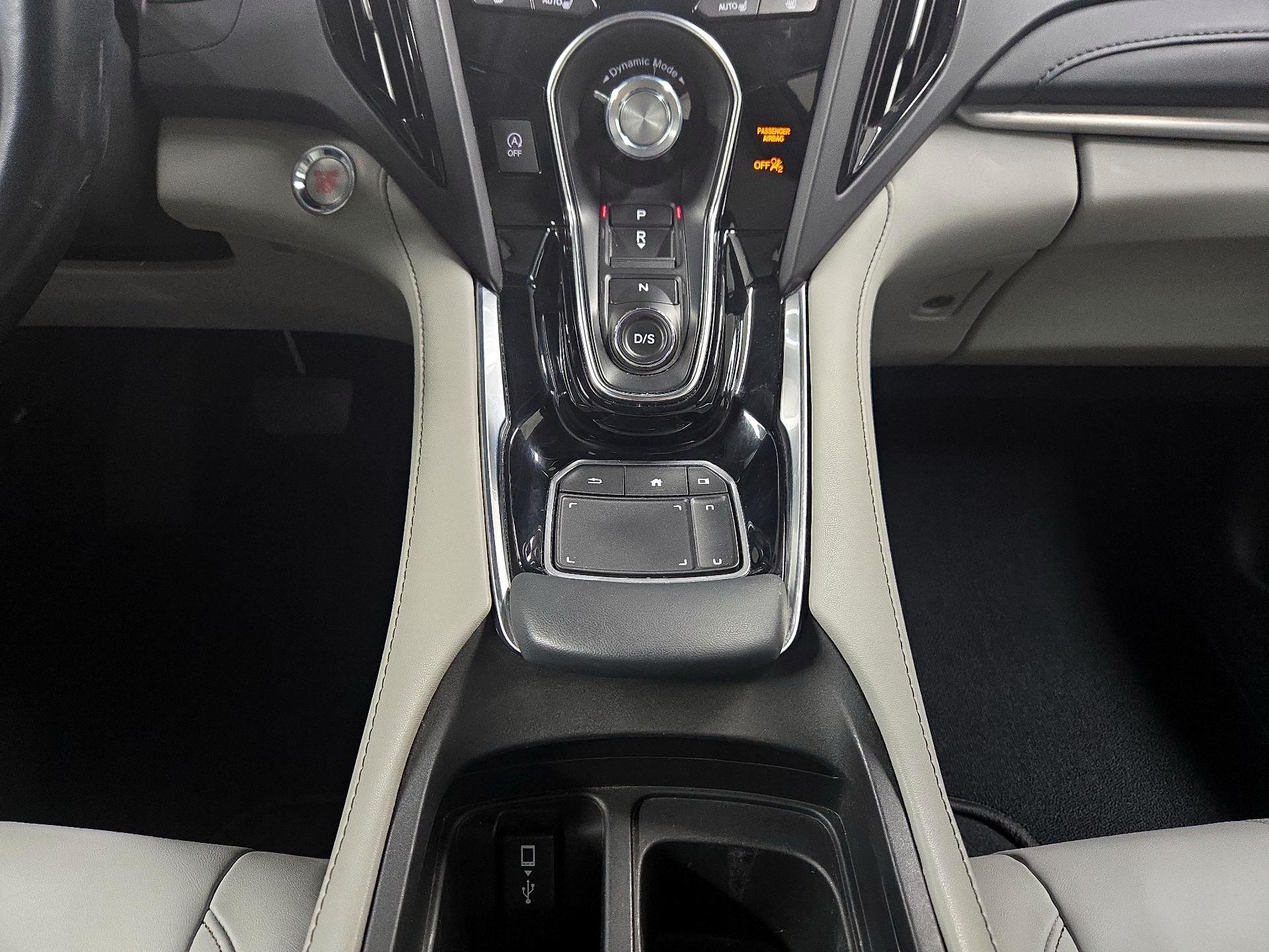 Thumbnail: 2021 Acura RDX - 18