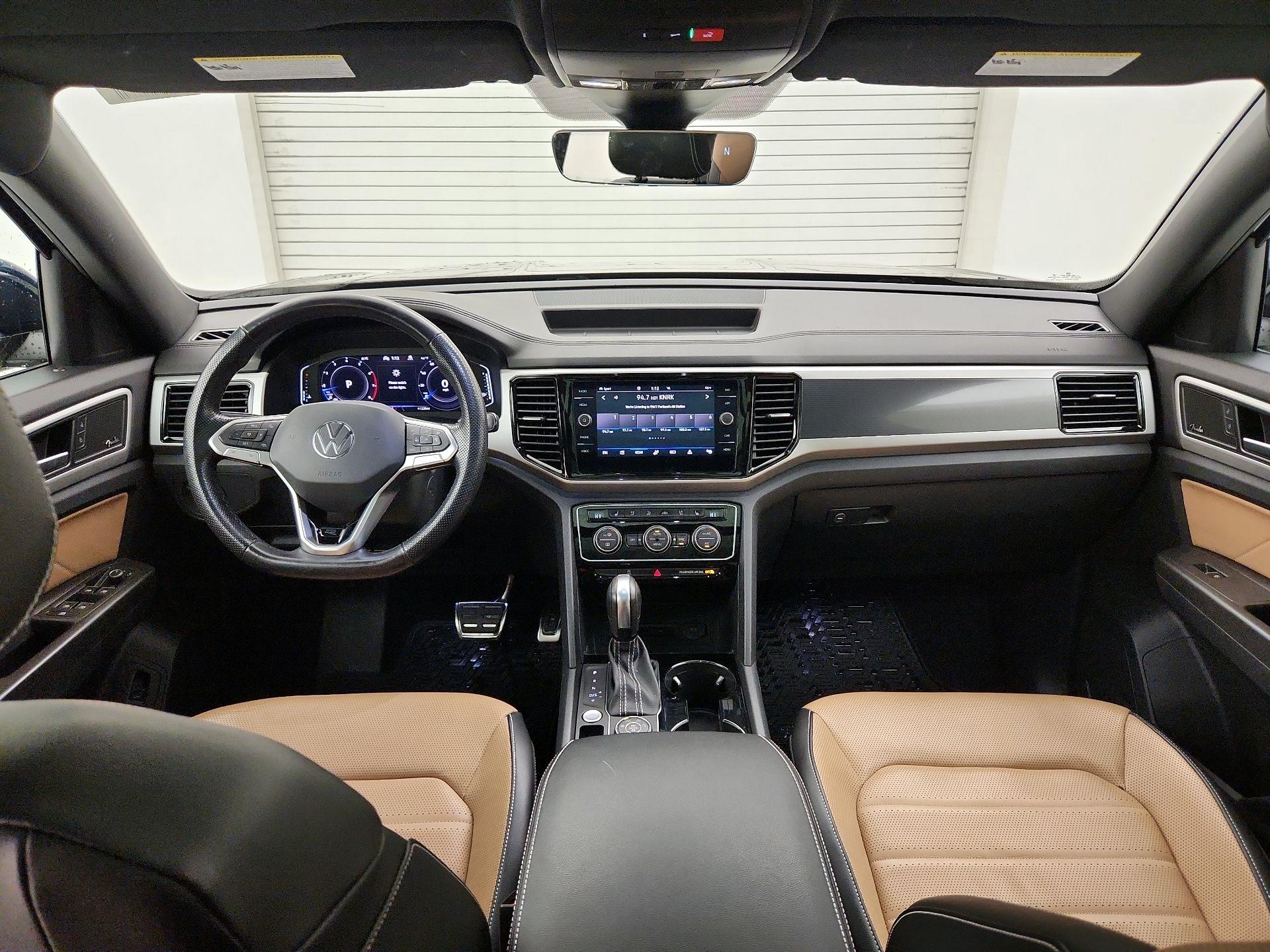 Thumbnail: 2022 Volkswagen Atlas - 9