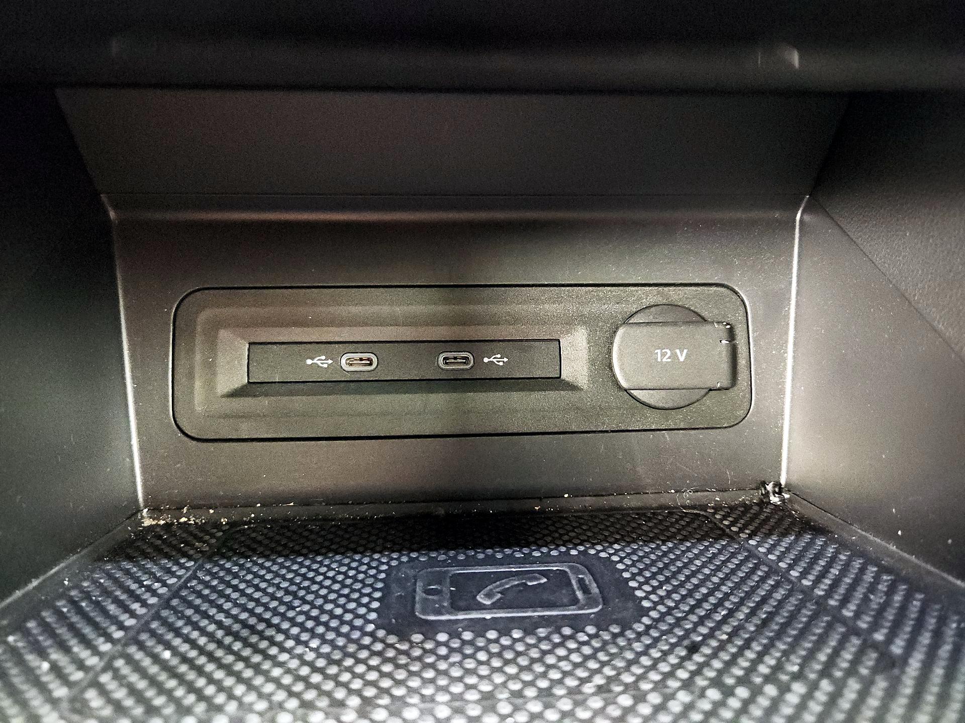 Thumbnail: 2022 Volkswagen Atlas - 18