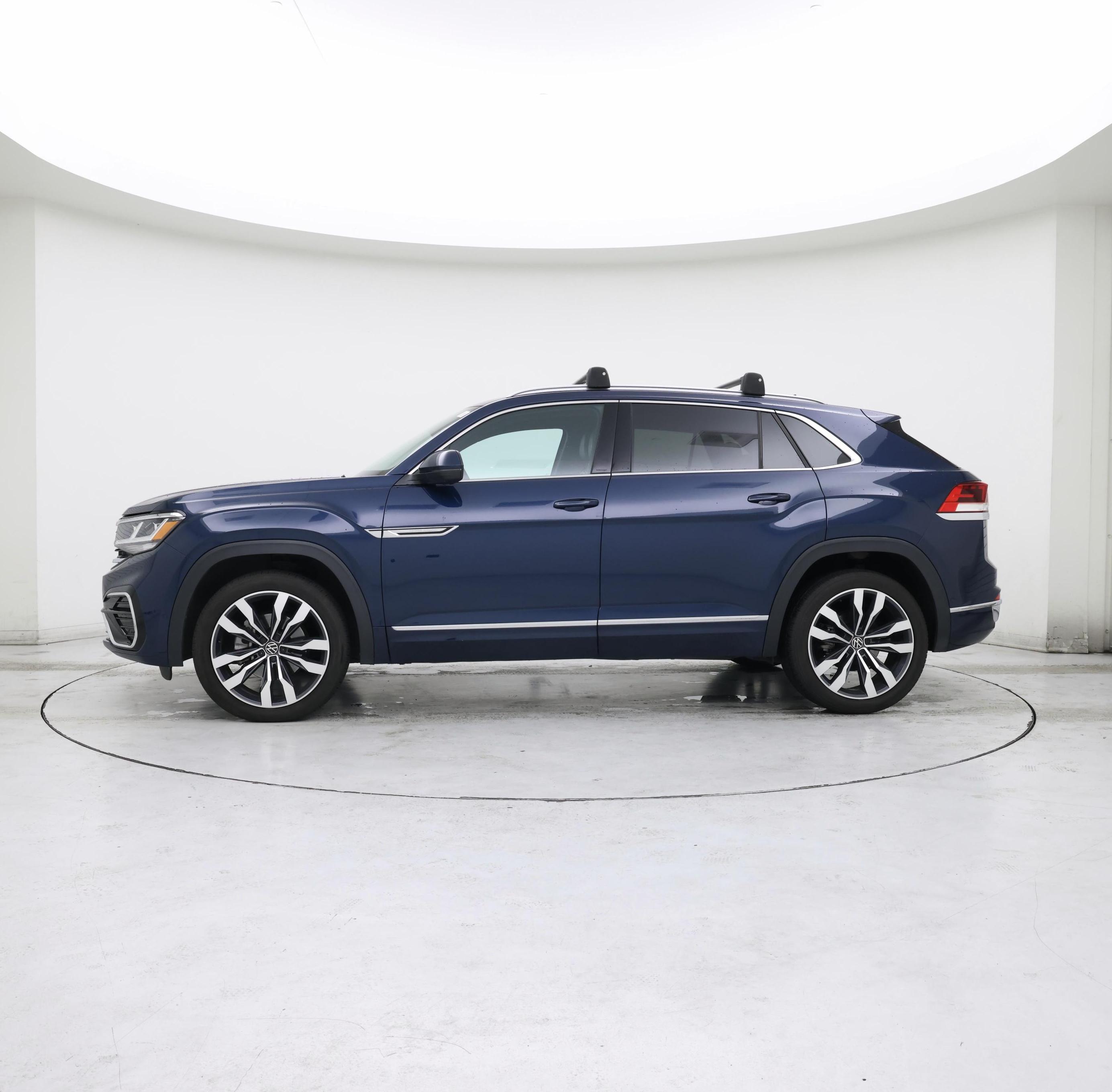 Thumbnail: 2022 Volkswagen Atlas - 3