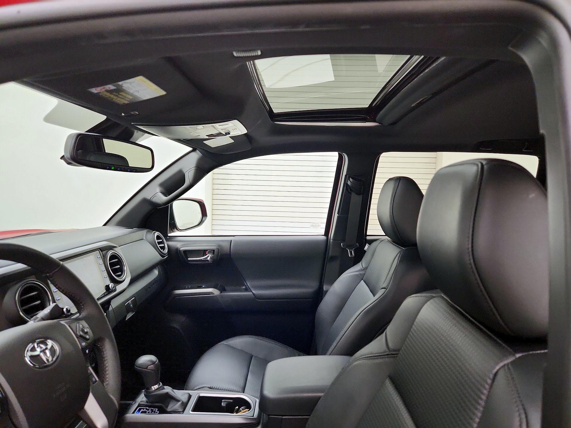 Thumbnail: 2022 Toyota Tacoma - 20