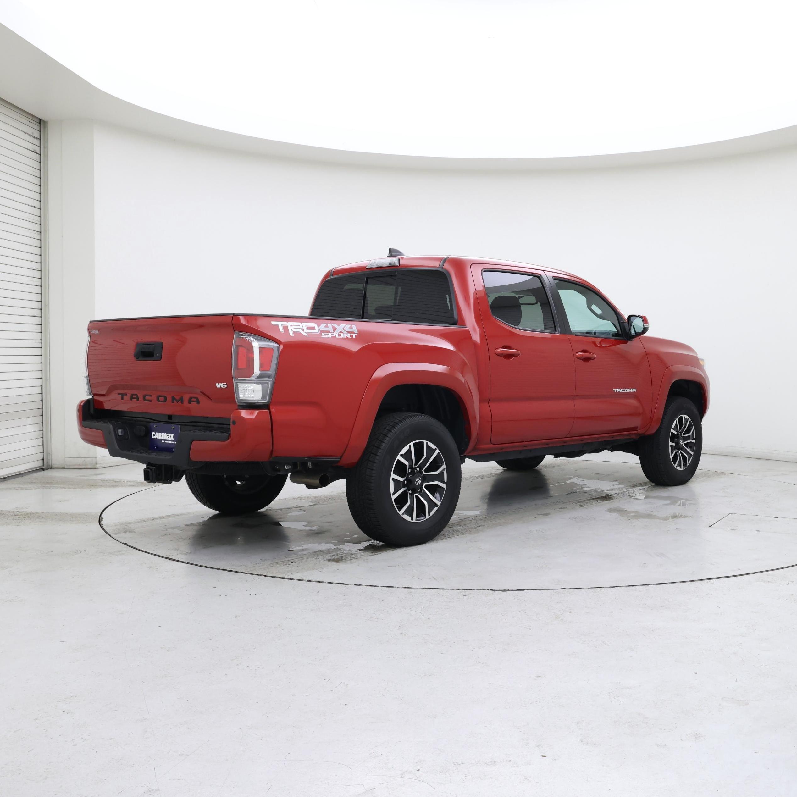 Thumbnail: 2022 Toyota Tacoma - 8