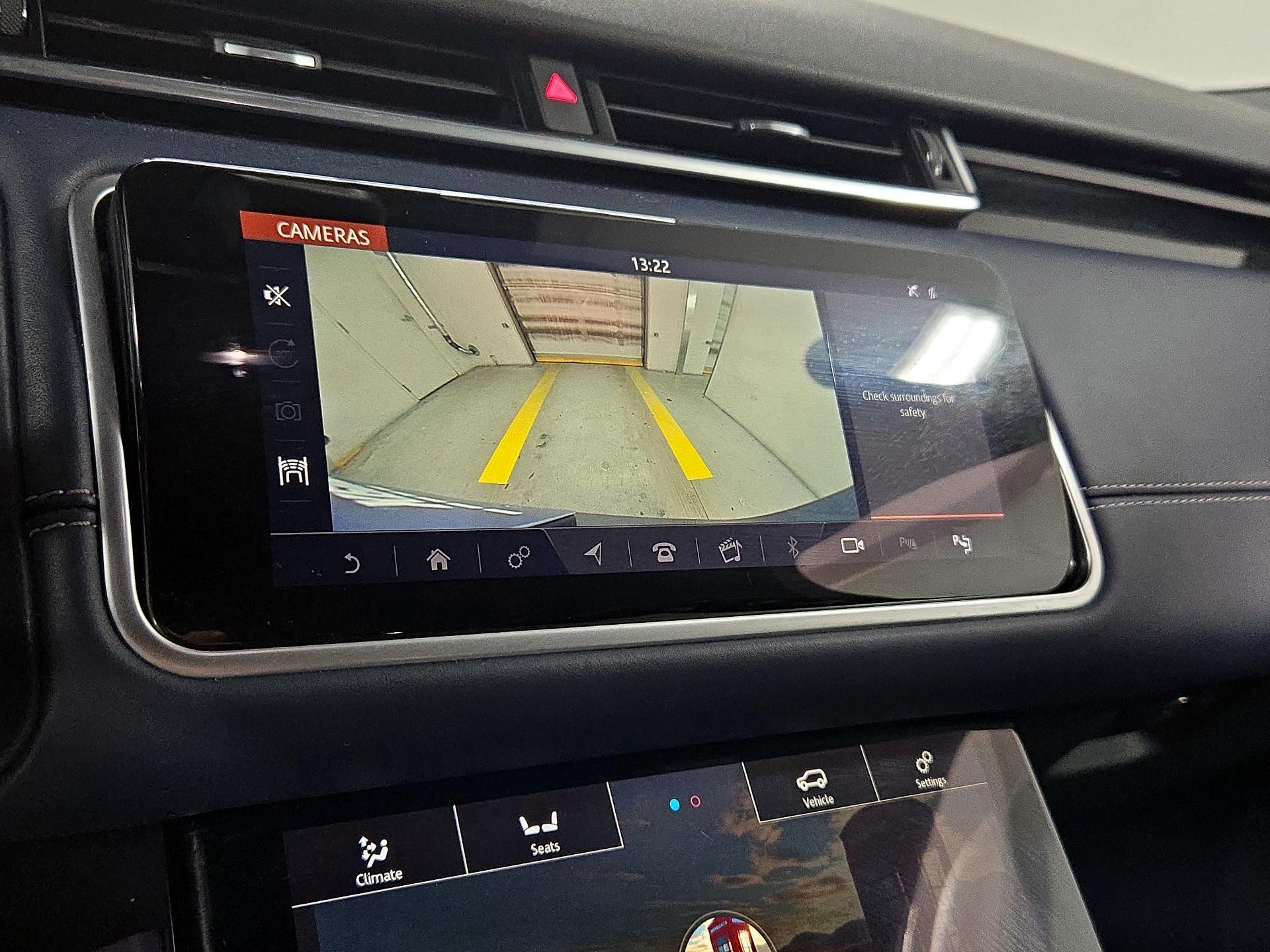 Thumbnail: 2018 Land Rover Range Rover Velar - 14