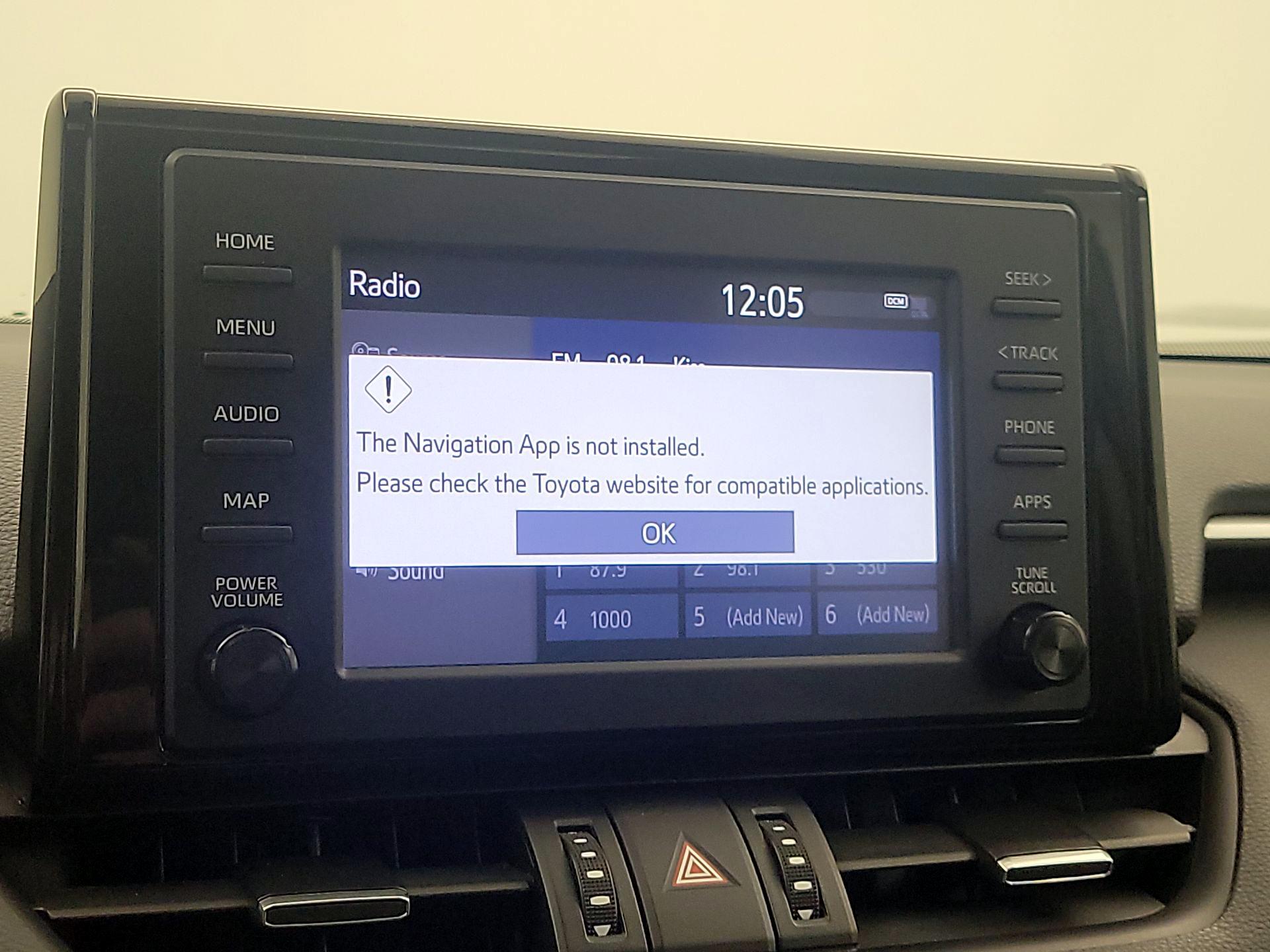 Thumbnail: 2019 Toyota RAV4 - 14