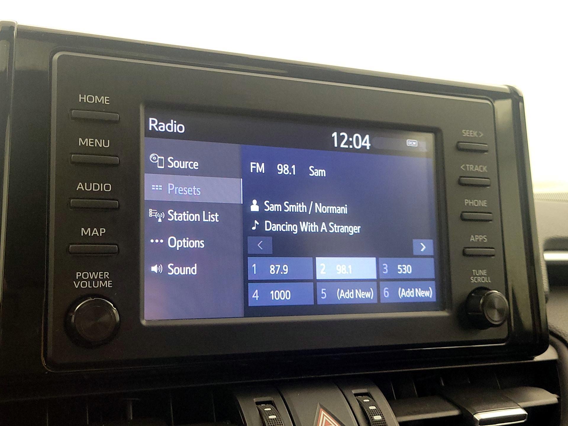 Thumbnail: 2019 Toyota RAV4 - 16