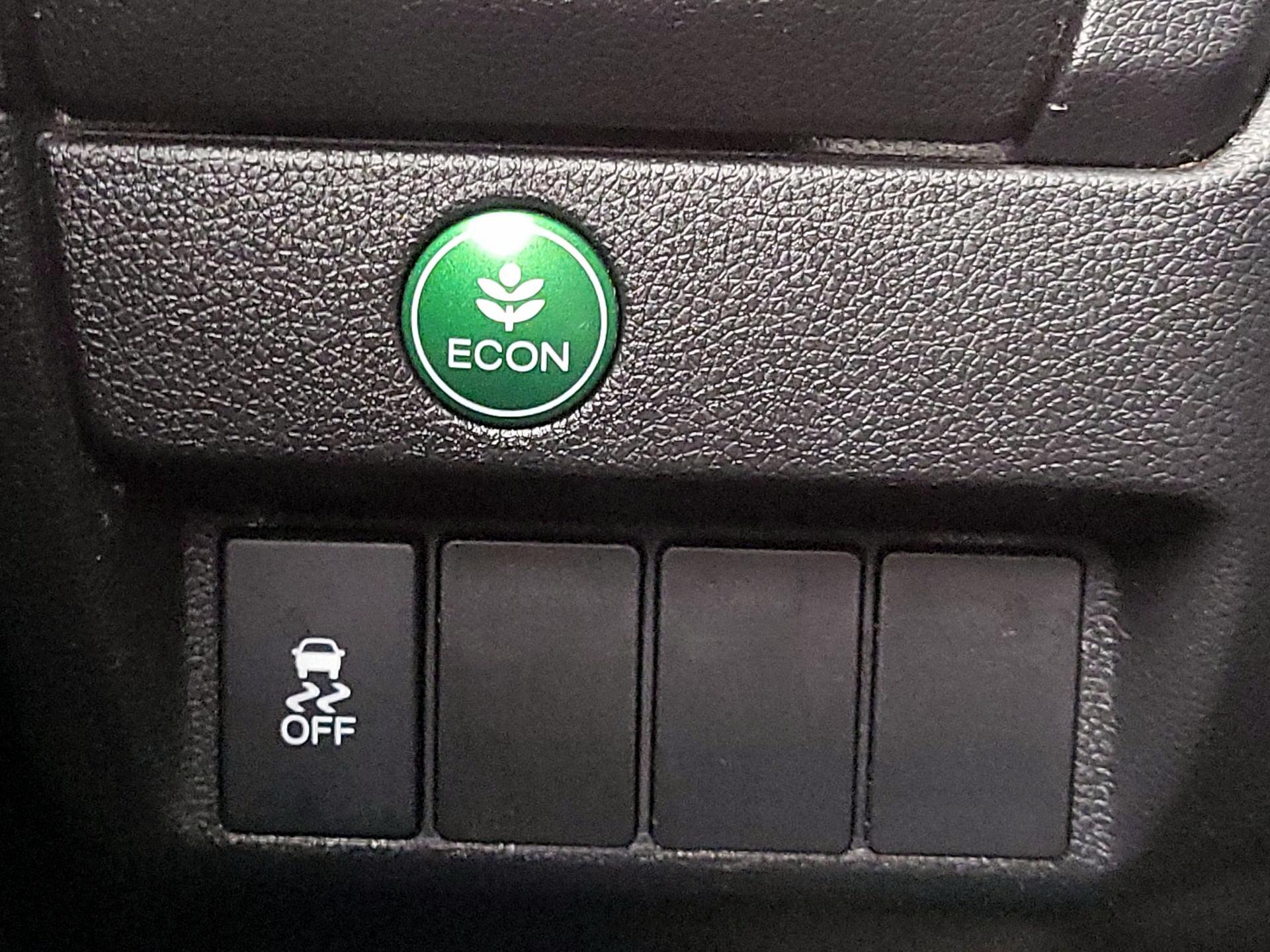 Thumbnail: 2016 Honda Fit - 13