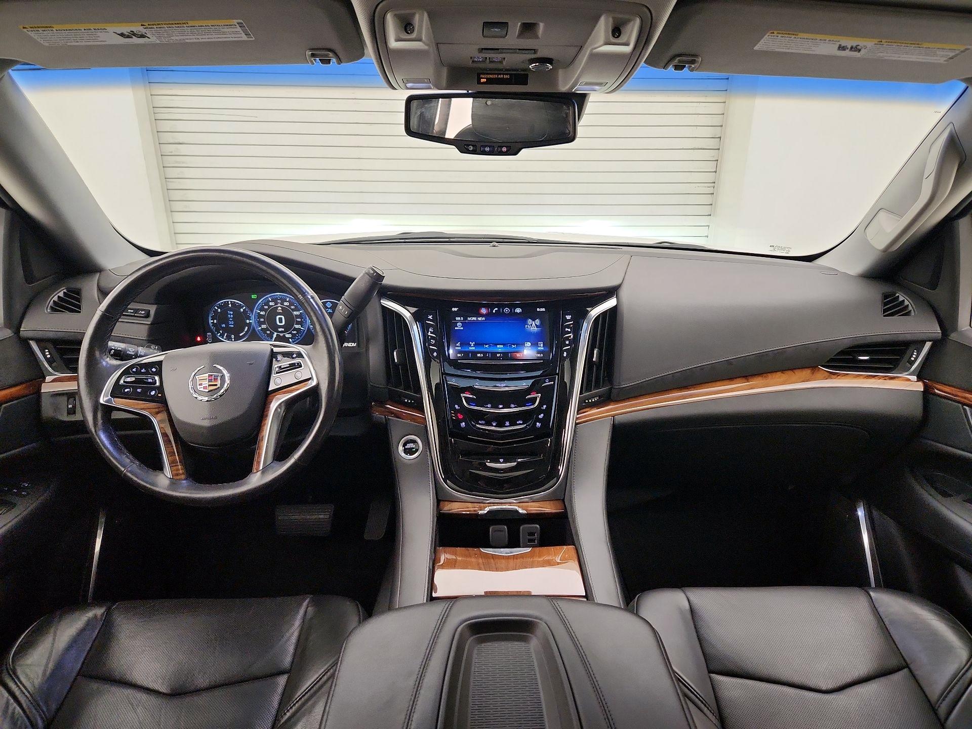 Thumbnail: 2015 Cadillac Escalade - 9