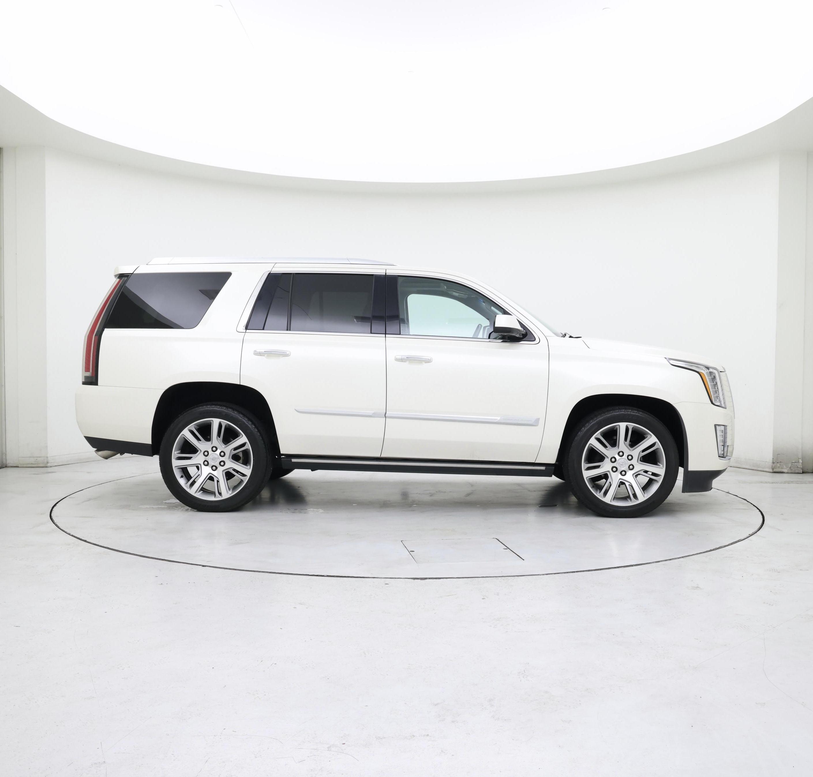 Thumbnail: 2015 Cadillac Escalade - 7