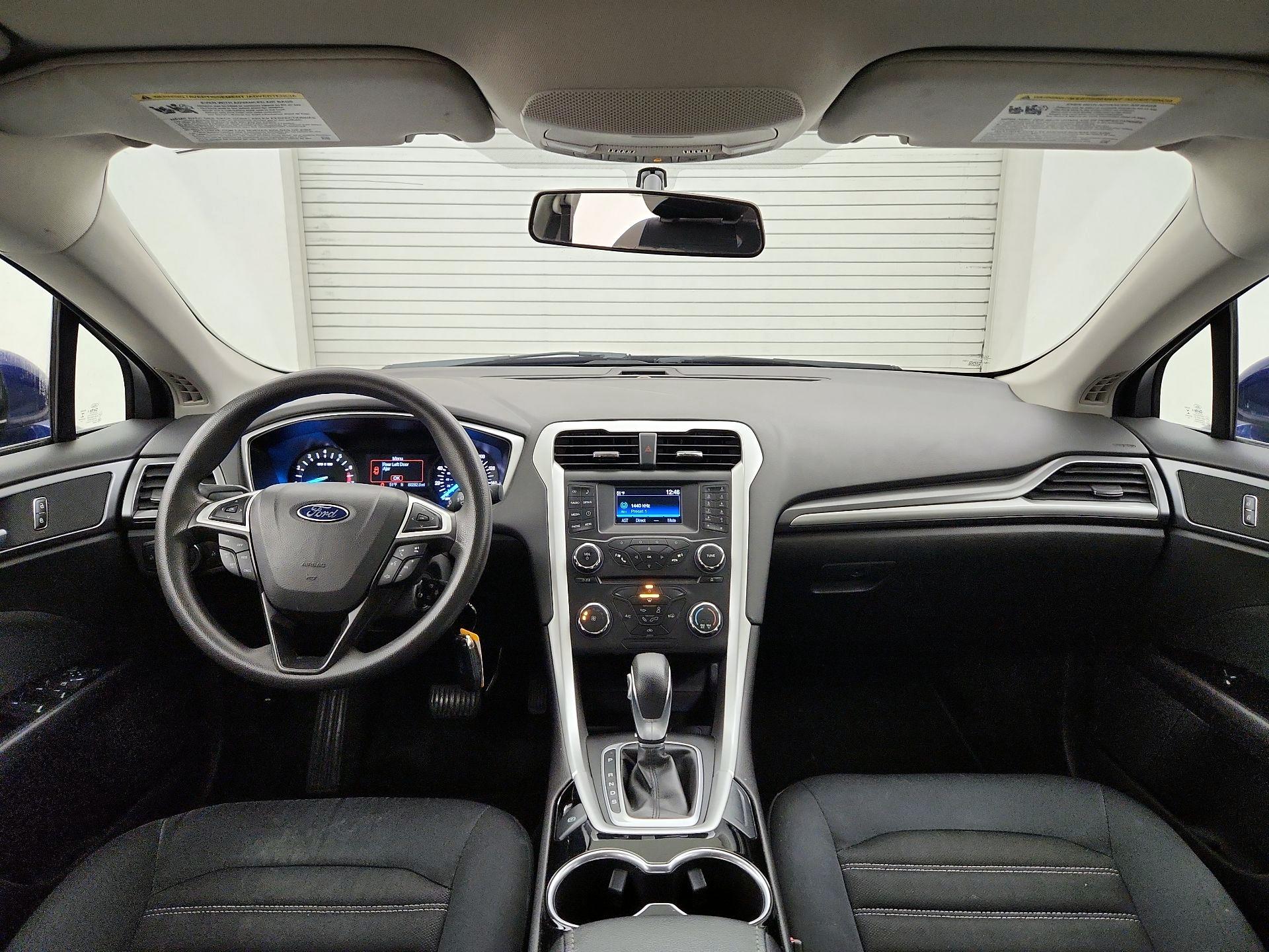 Thumbnail: 2015 Ford Fusion - 9