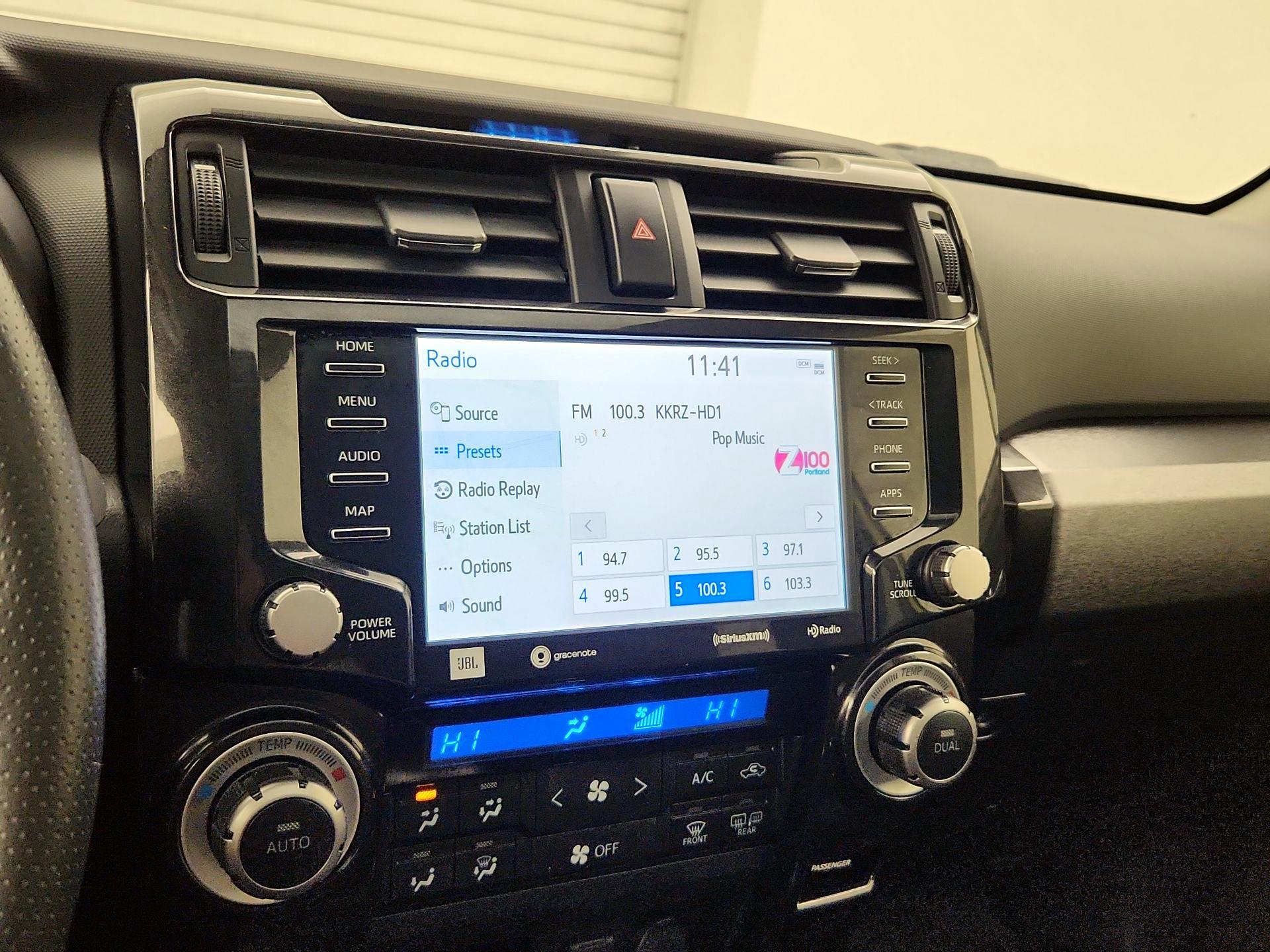 Thumbnail: 2022 Toyota 4Runner - 16