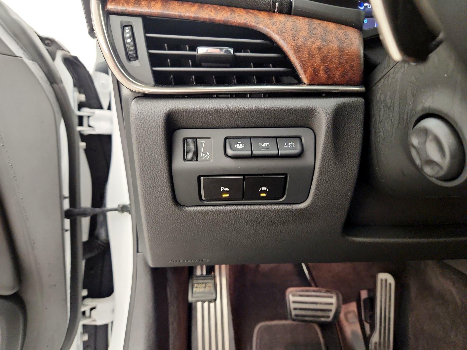 Thumbnail: 2015 Cadillac ATS - 13