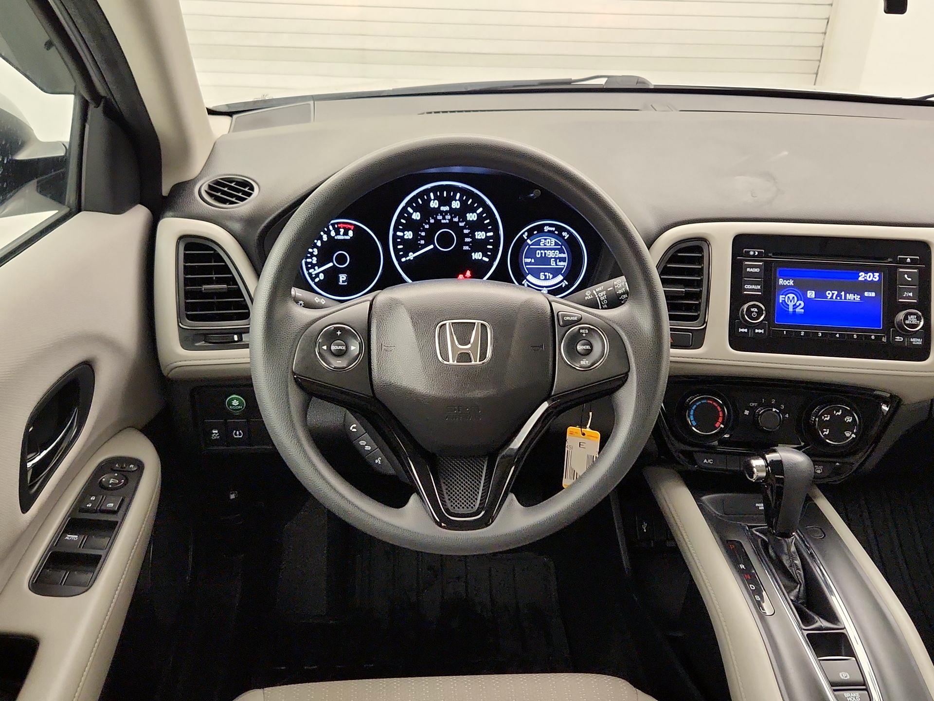 Thumbnail: 2016 Honda HR-V - 10