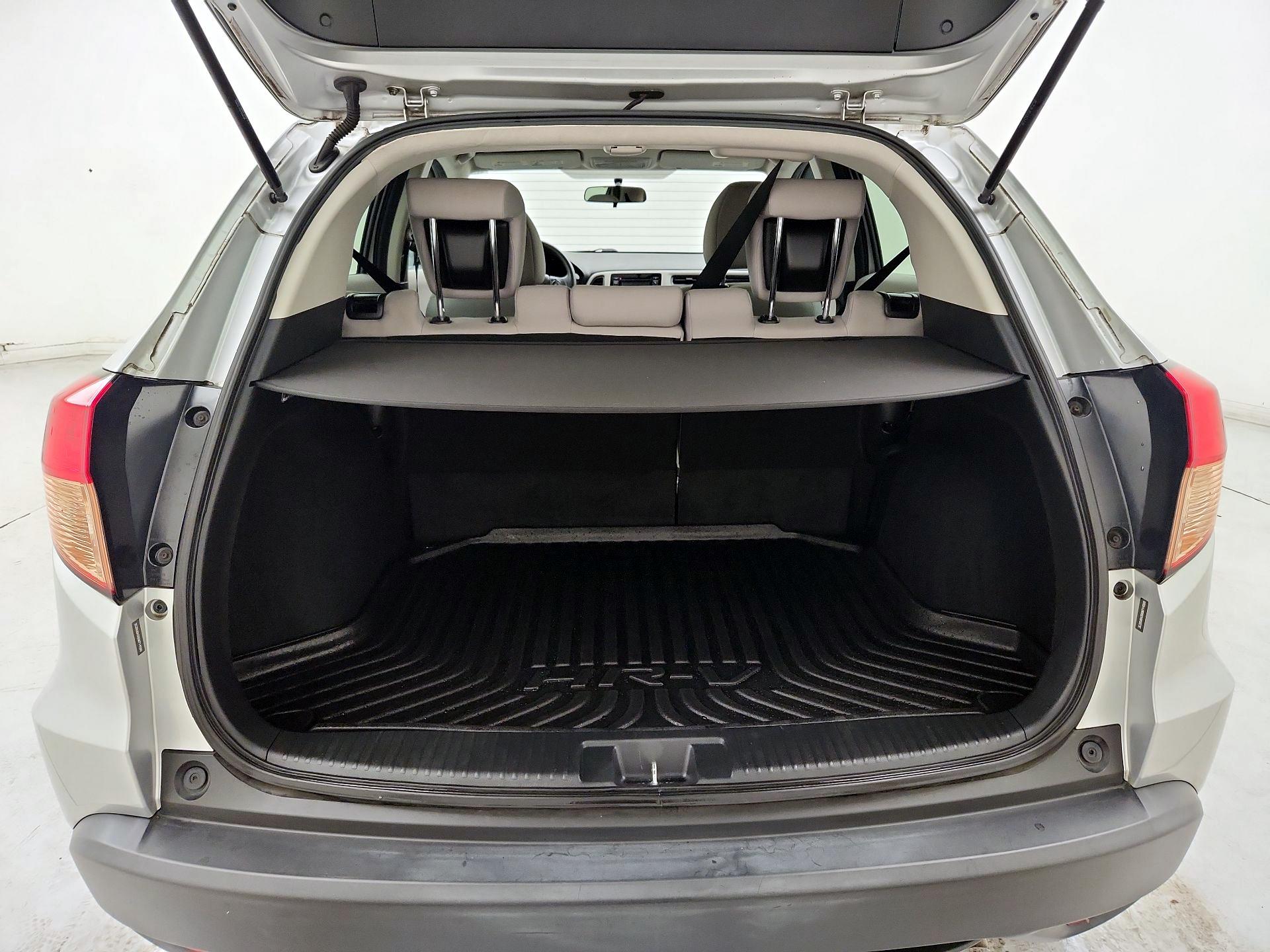 Thumbnail: 2016 Honda HR-V - 20