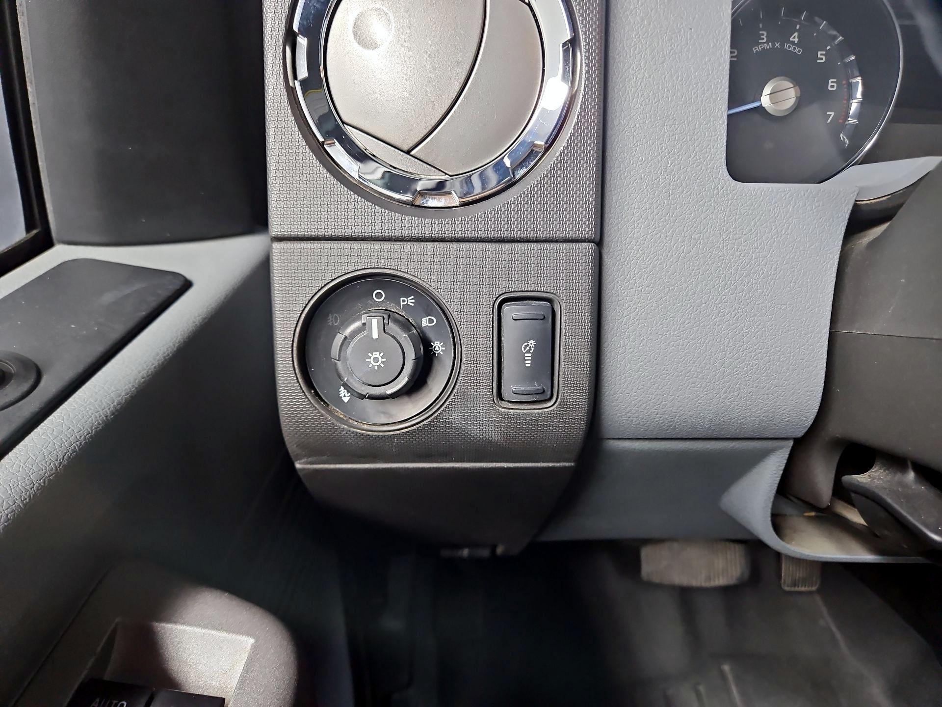 Thumbnail: 2016 Ford F-250 - 13