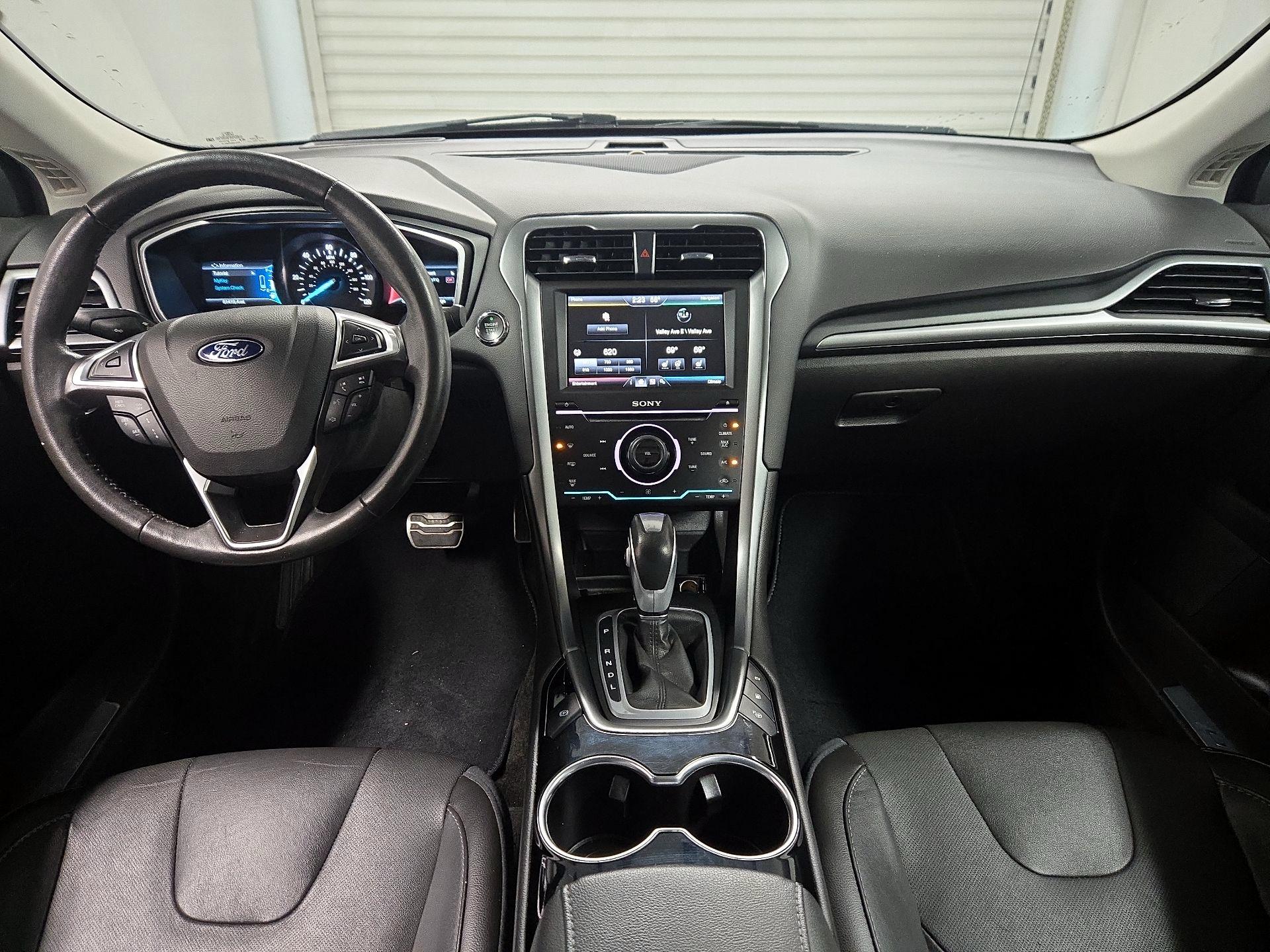 Thumbnail: 2015 Ford Fusion - 9