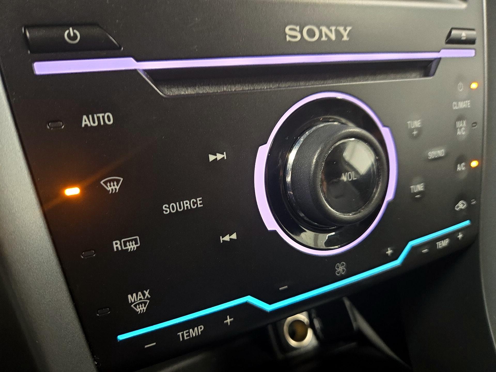 Thumbnail: 2015 Ford Fusion - 16