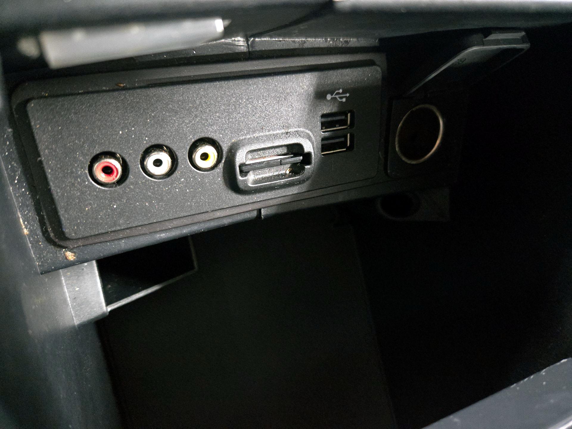 Thumbnail: 2015 Ford Fusion - 18