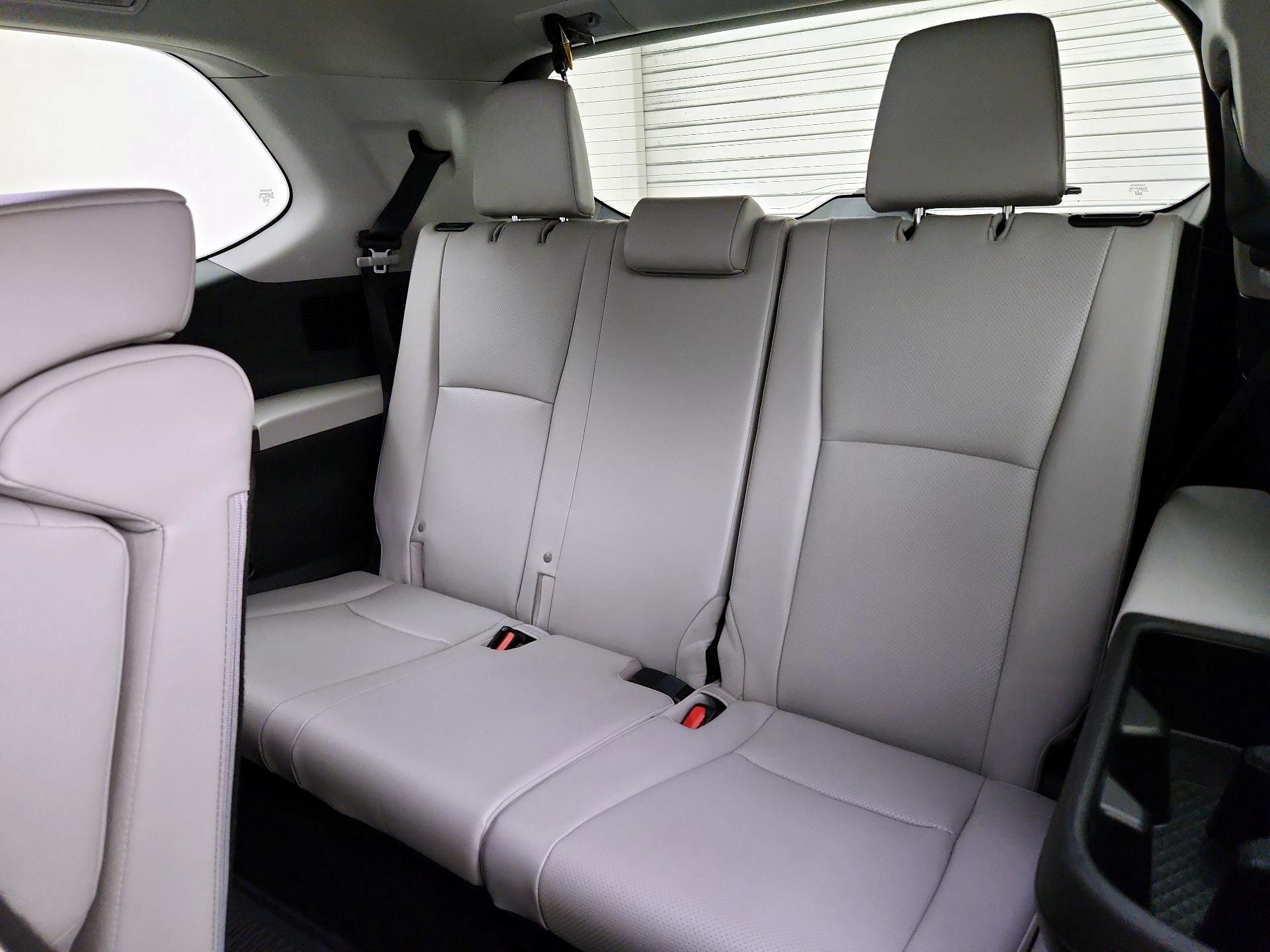 Thumbnail: 2024 Toyota Grand Highlander - 20