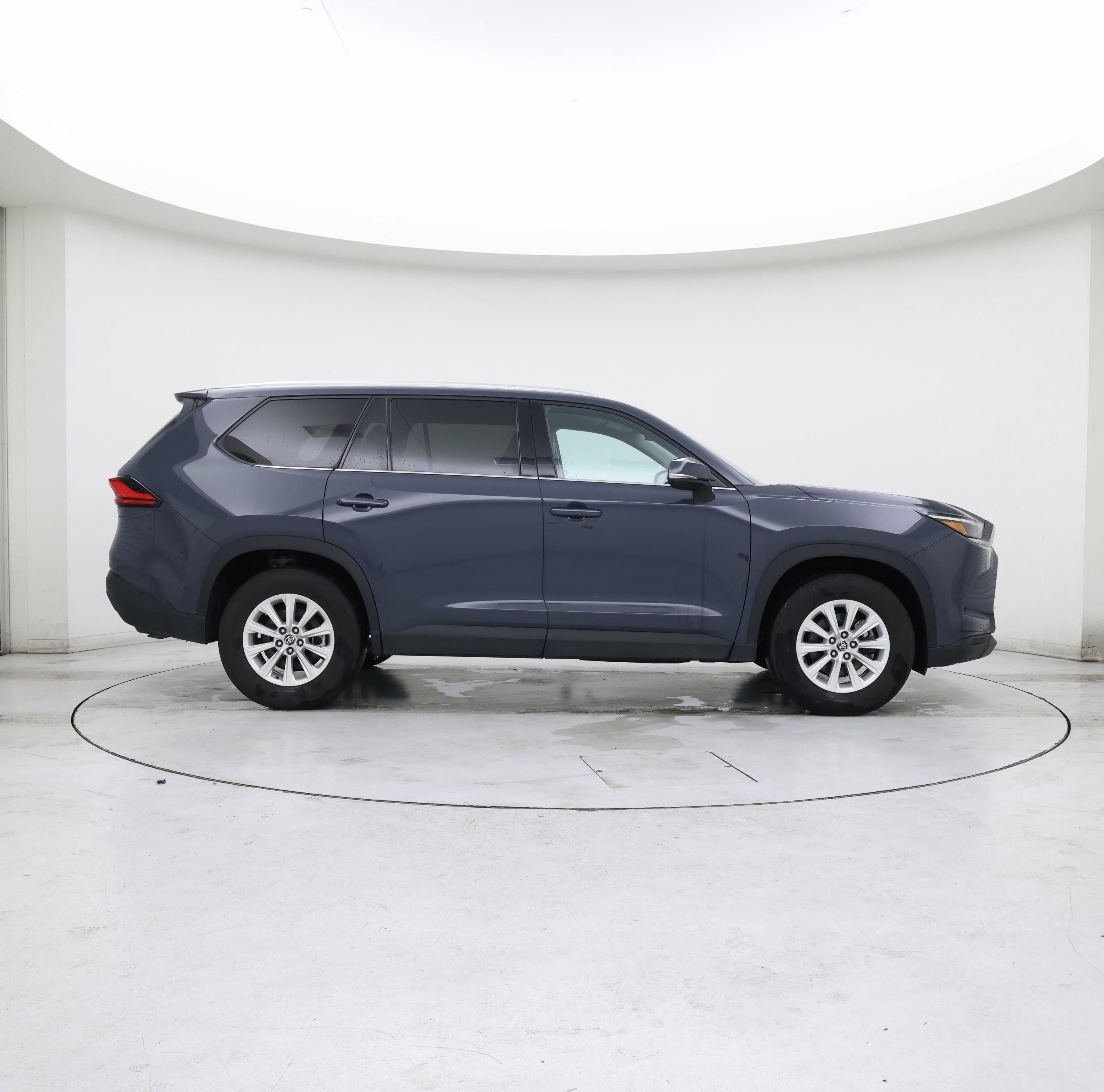 Thumbnail: 2024 Toyota Grand Highlander - 7