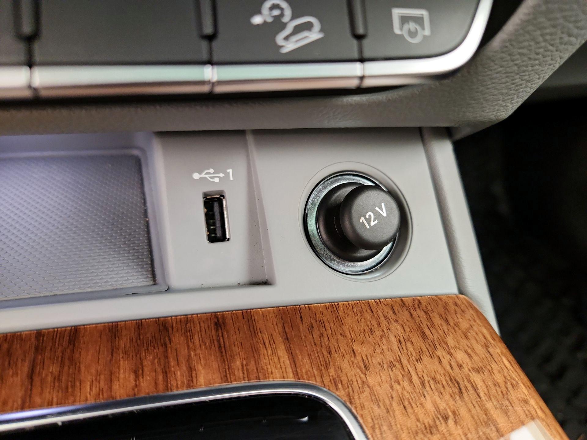 Thumbnail: 2023 Audi Q5 - 18