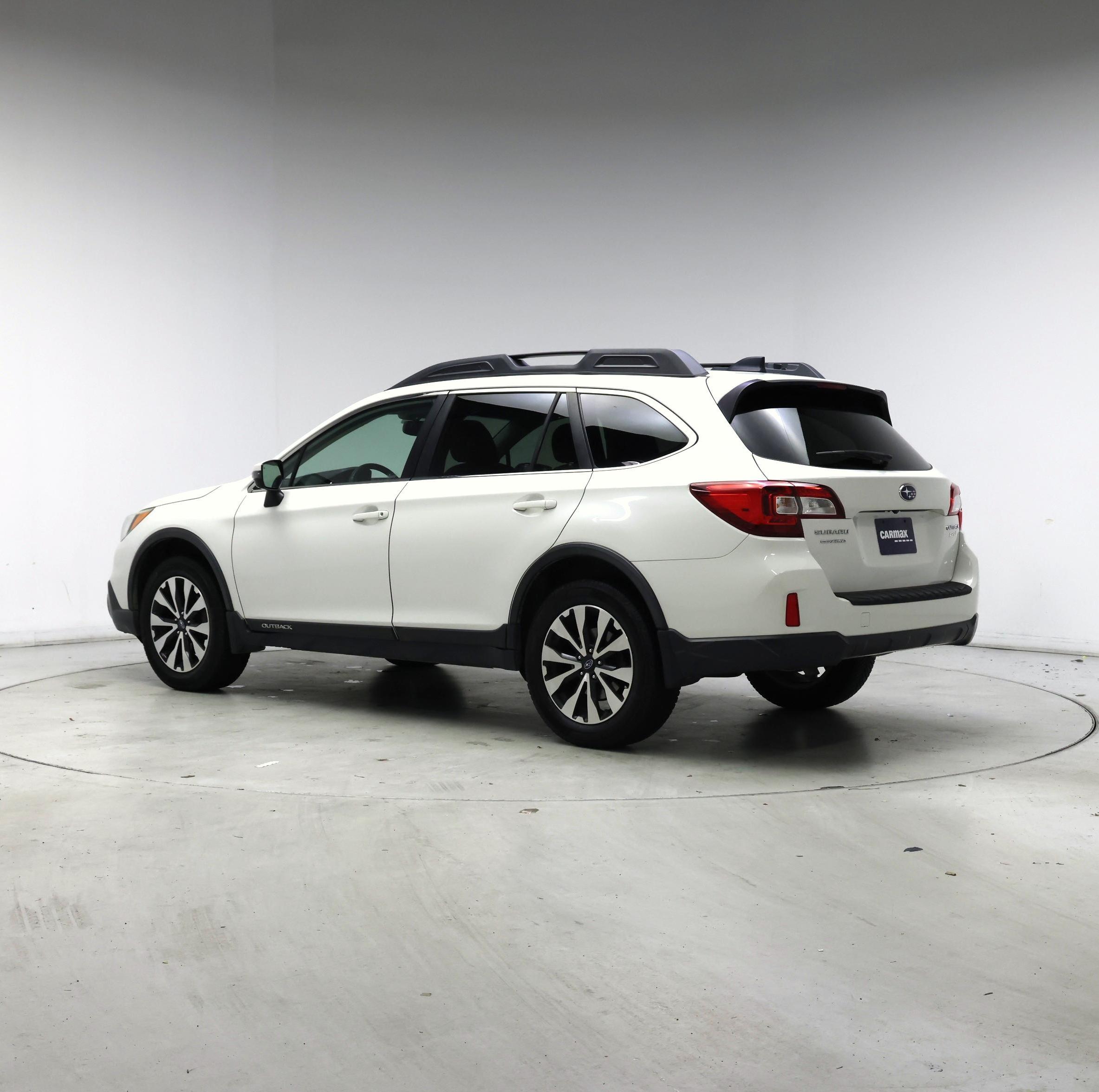 Thumbnail: 2016 Subaru Outback - 2
