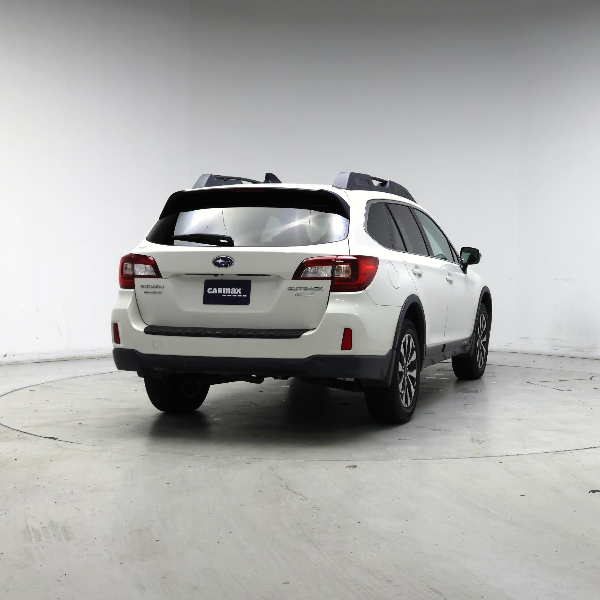 Thumbnail: 2016 Subaru Outback - 8