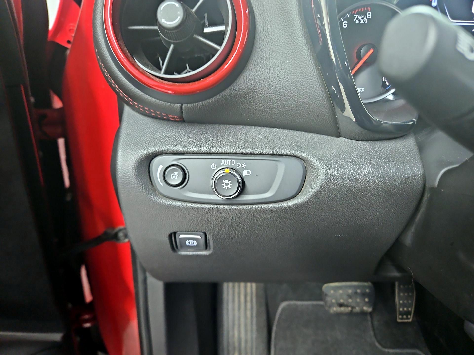 Thumbnail: 2020 Chevrolet Blazer - 13