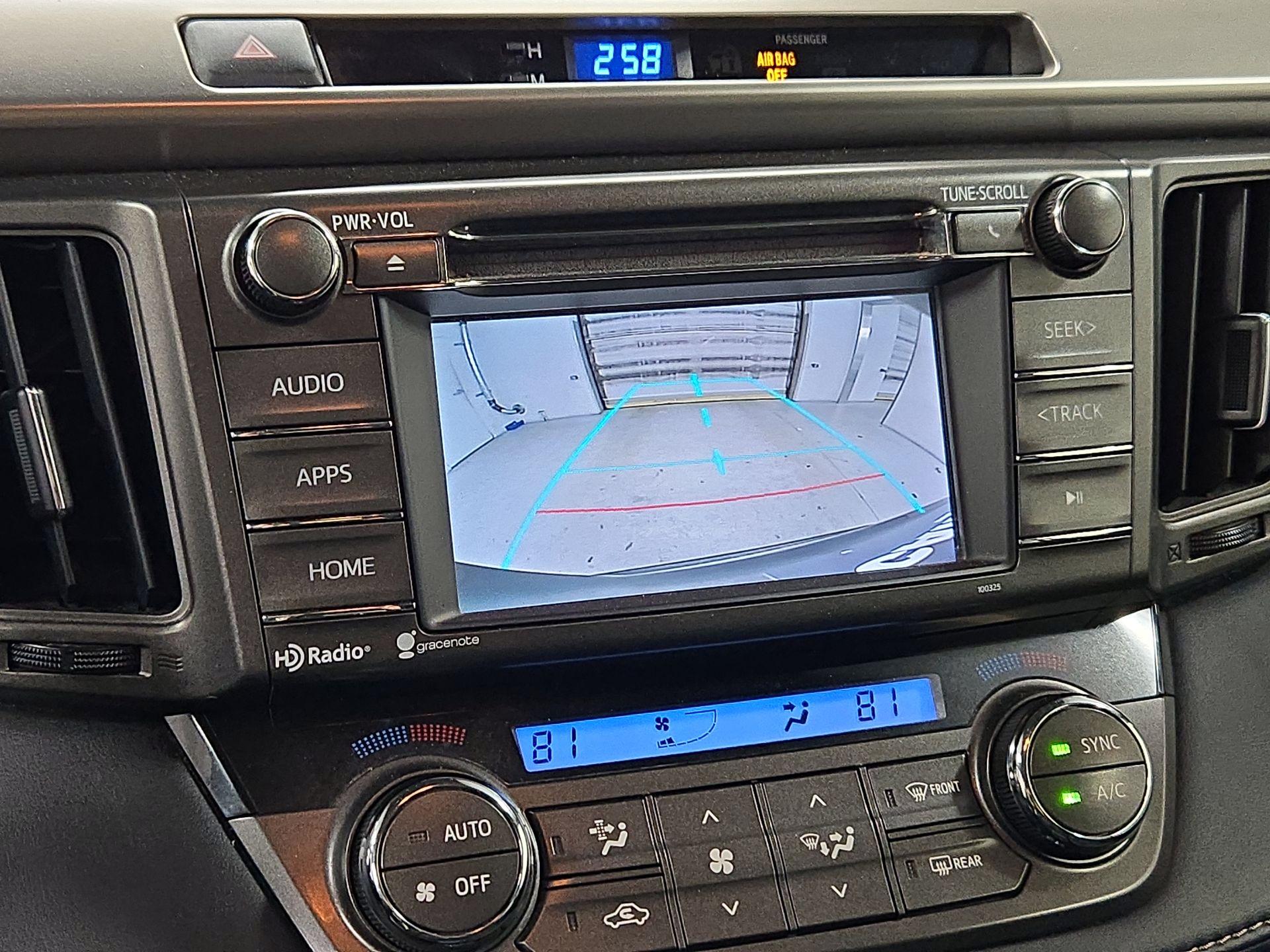 Thumbnail: 2014 Toyota RAV4 - 14