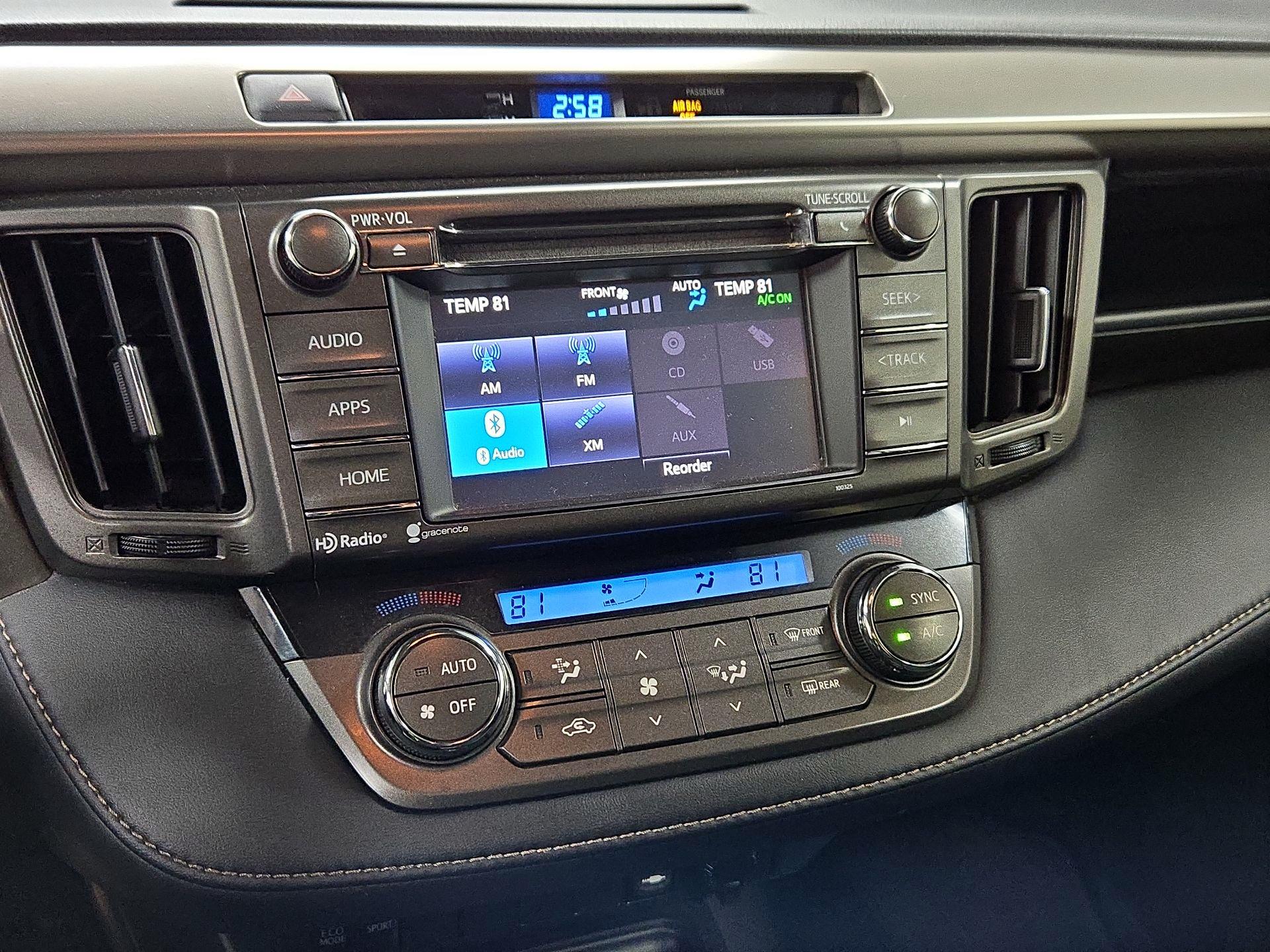 Thumbnail: 2014 Toyota RAV4 - 16