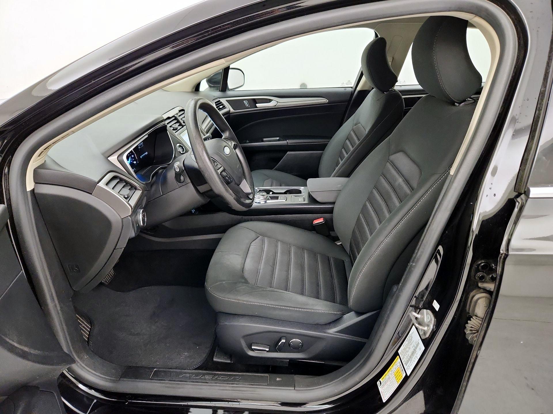 Thumbnail: 2019 Ford Fusion - 11