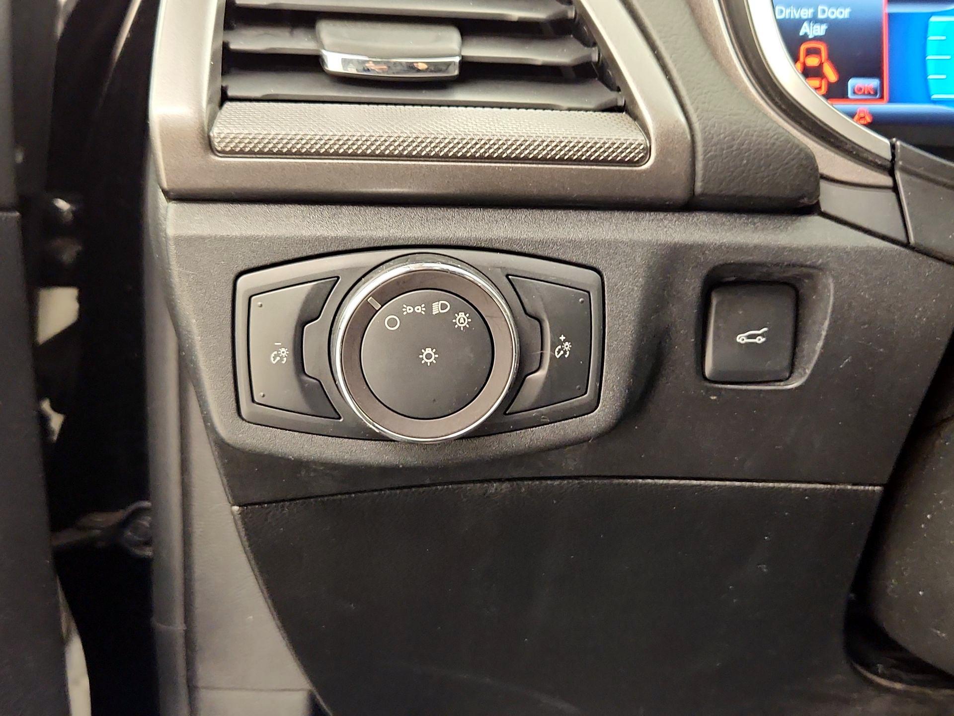 Thumbnail: 2019 Ford Fusion - 13