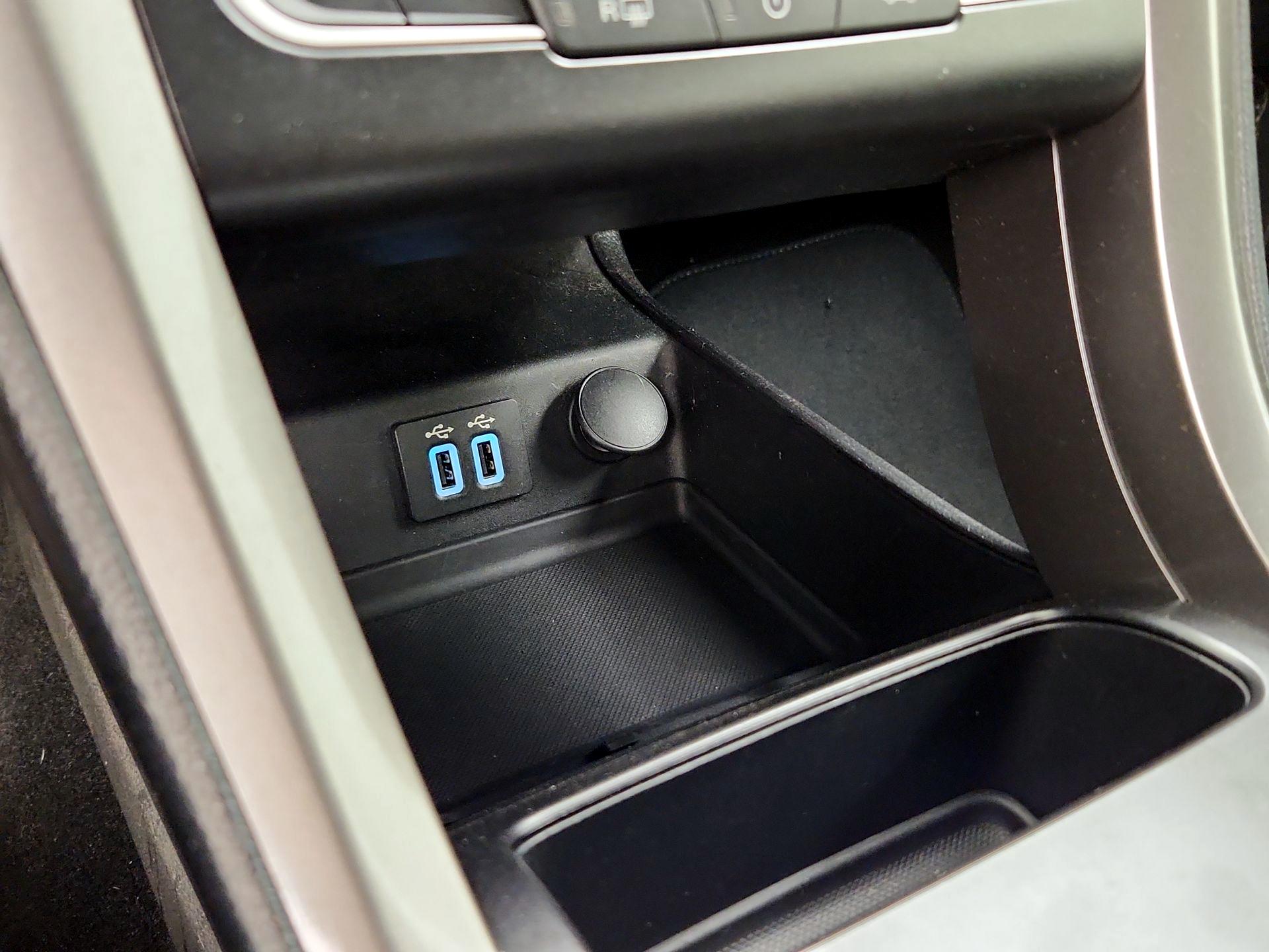 Thumbnail: 2019 Ford Fusion - 18