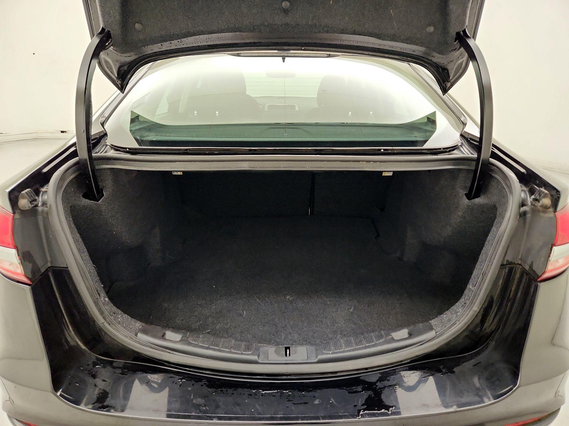 Thumbnail: 2019 Ford Fusion - 20