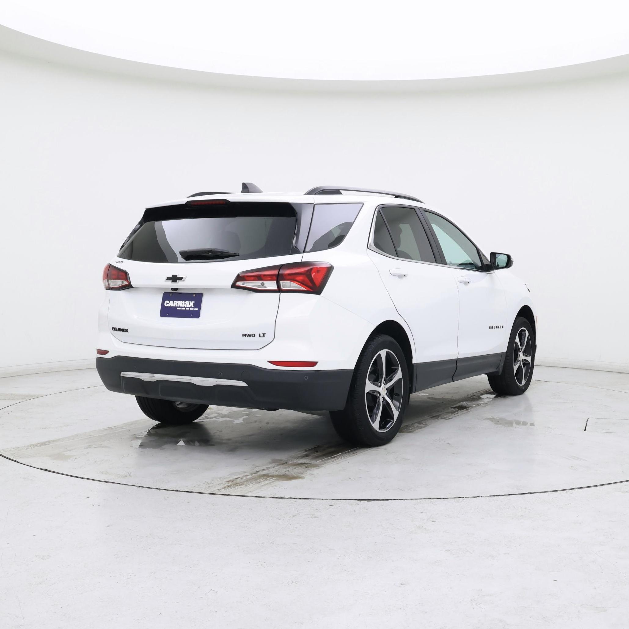 Thumbnail: 2022 Chevrolet Equinox - 8