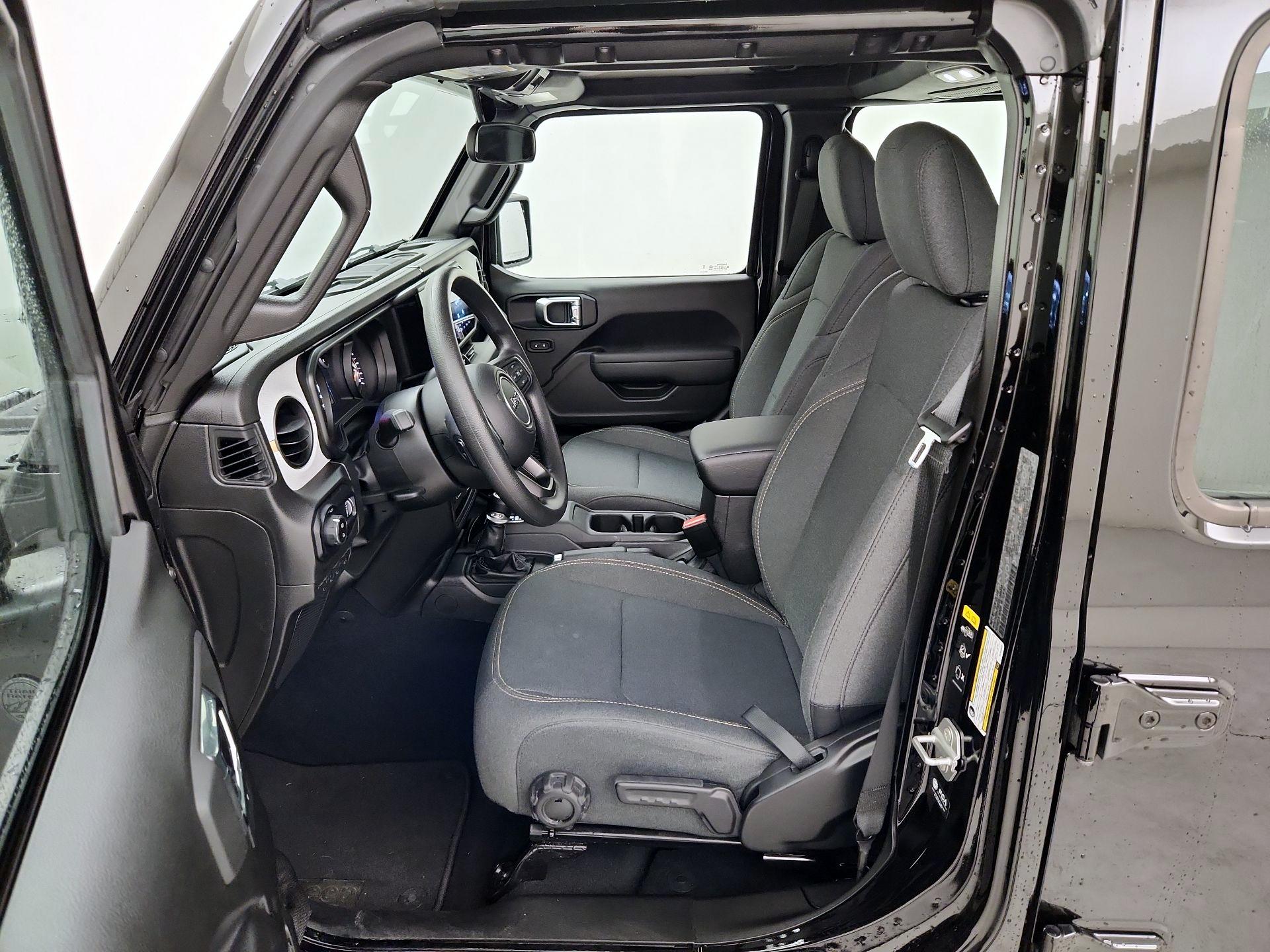 Thumbnail: 2025 Jeep Gladiator - 11