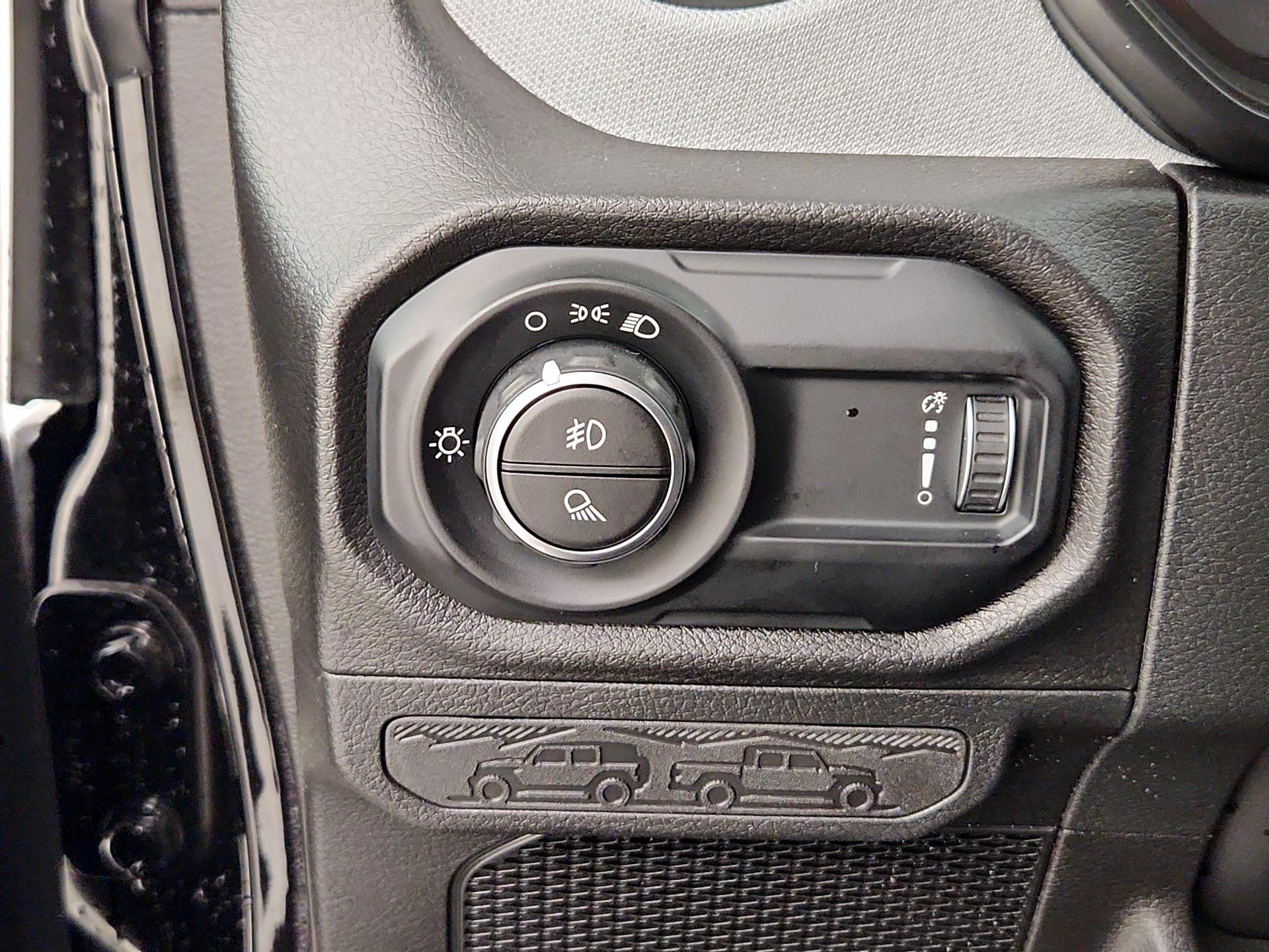 Thumbnail: 2025 Jeep Gladiator - 13