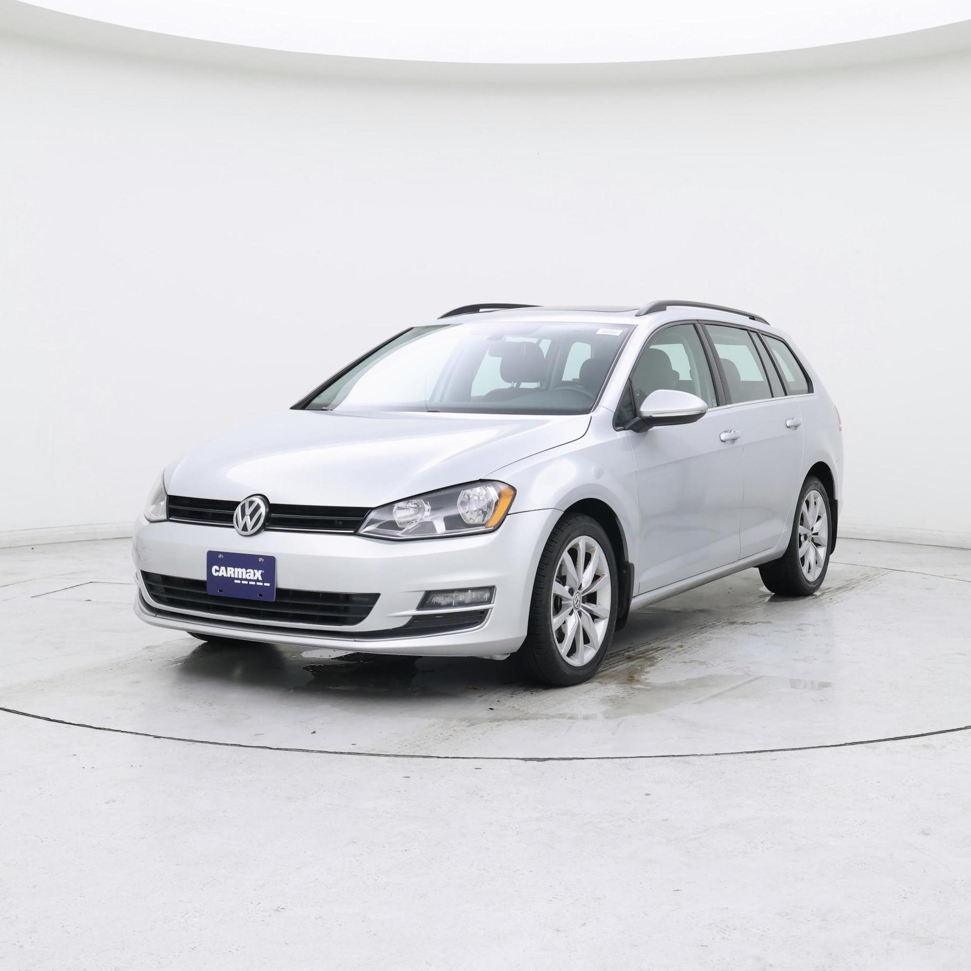 Thumbnail: 2017 Volkswagen Golf - 4