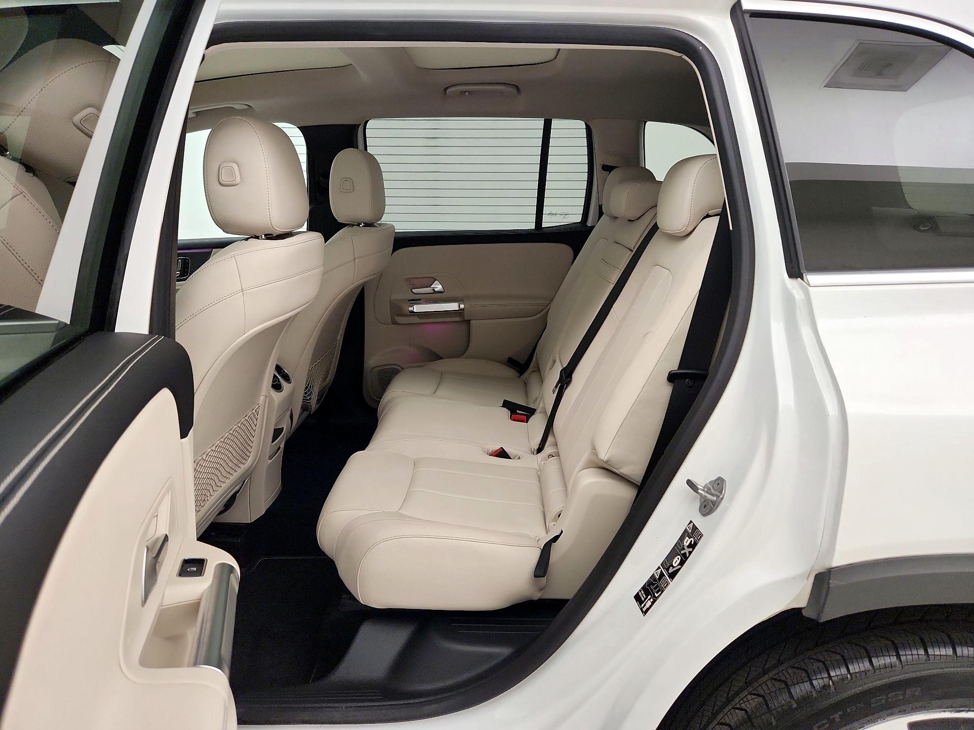 Thumbnail: 2021 Mercedes-Benz GLB - 20