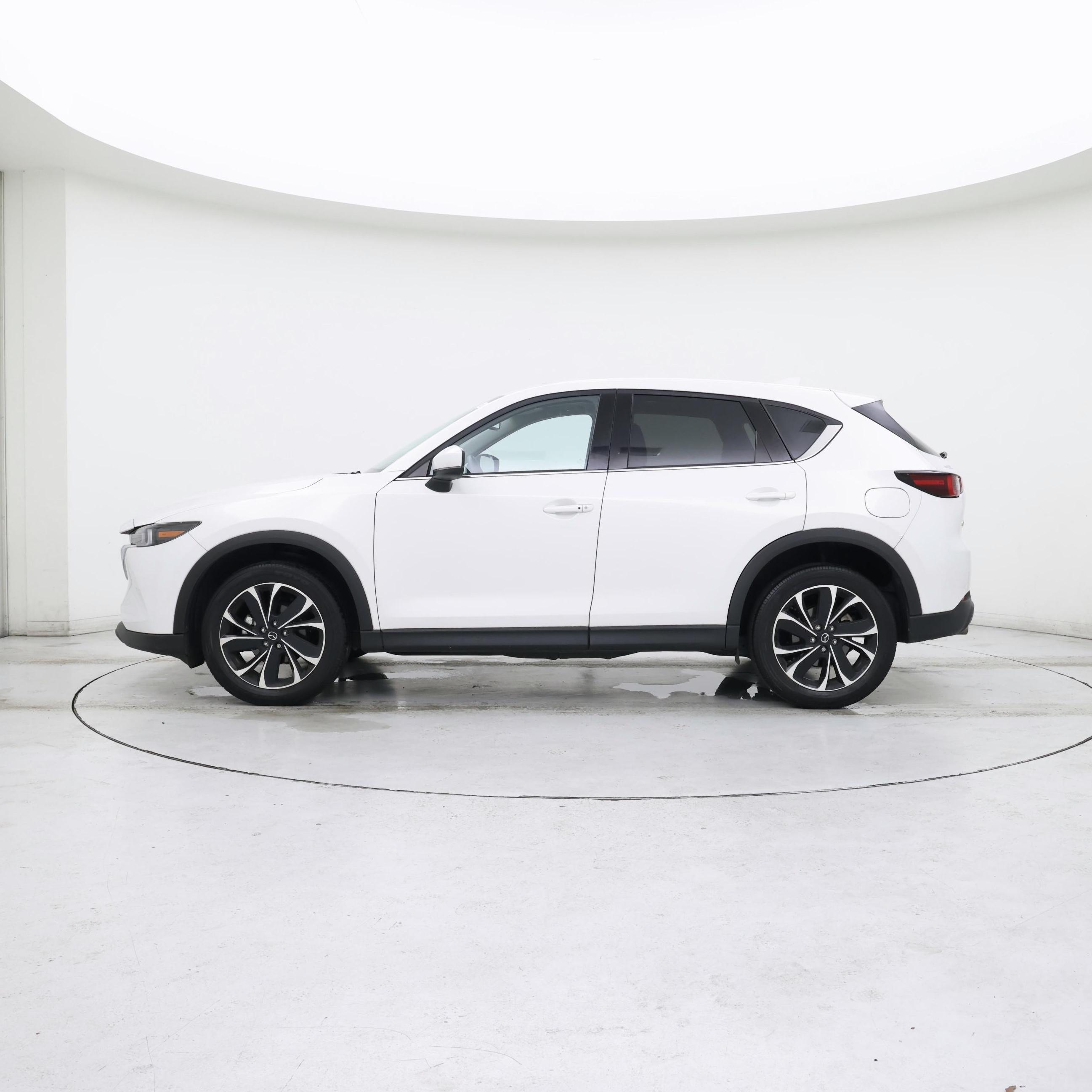 Thumbnail: 2023 Mazda CX-5 - 3