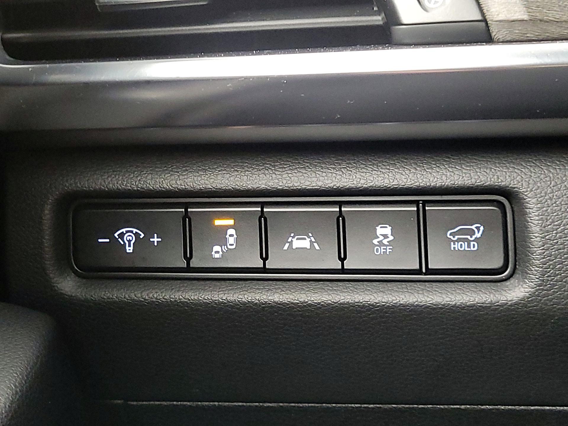 Thumbnail: 2022 Kia Telluride - 13