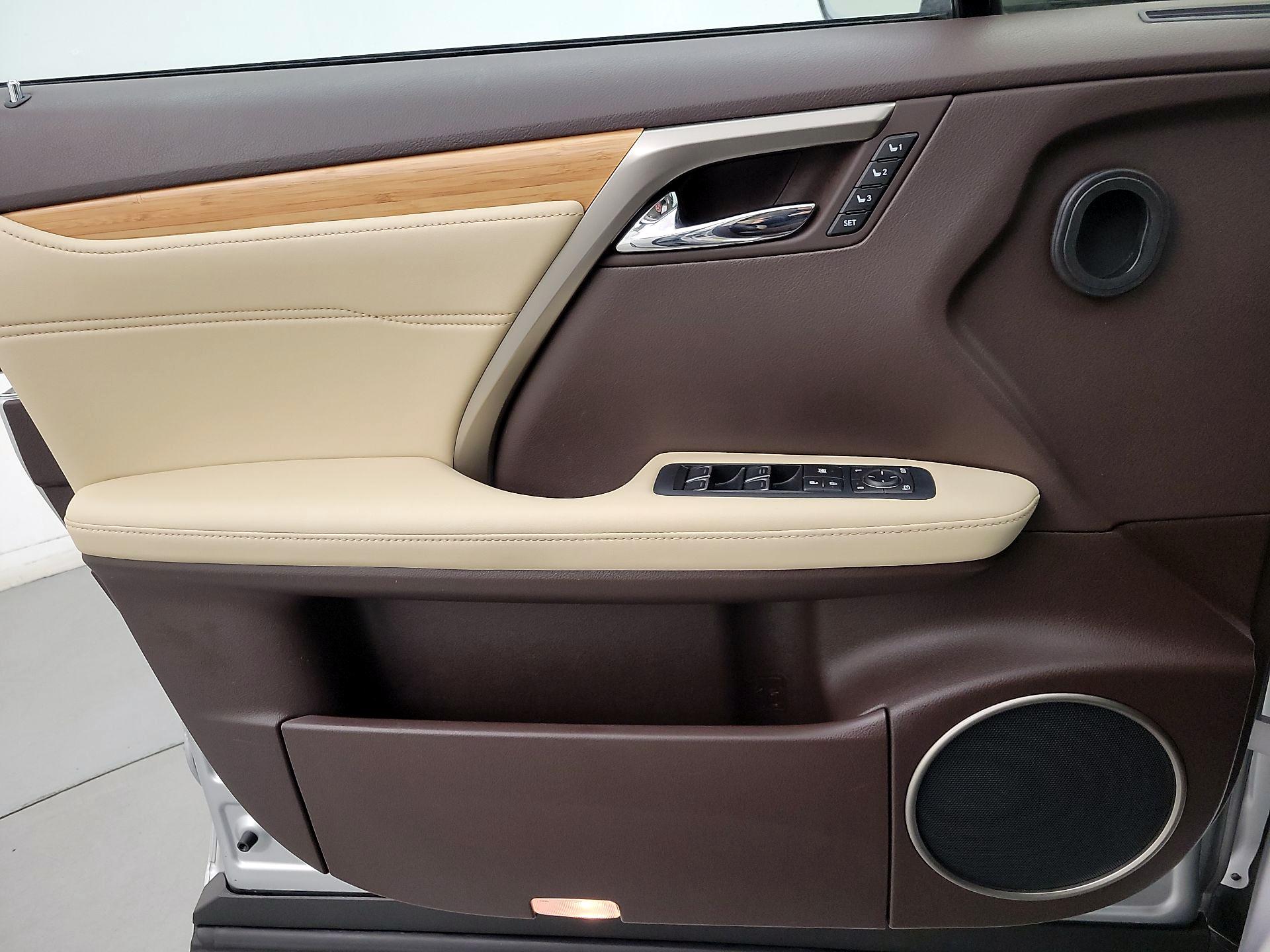 Thumbnail: 2016 Lexus RX - 12