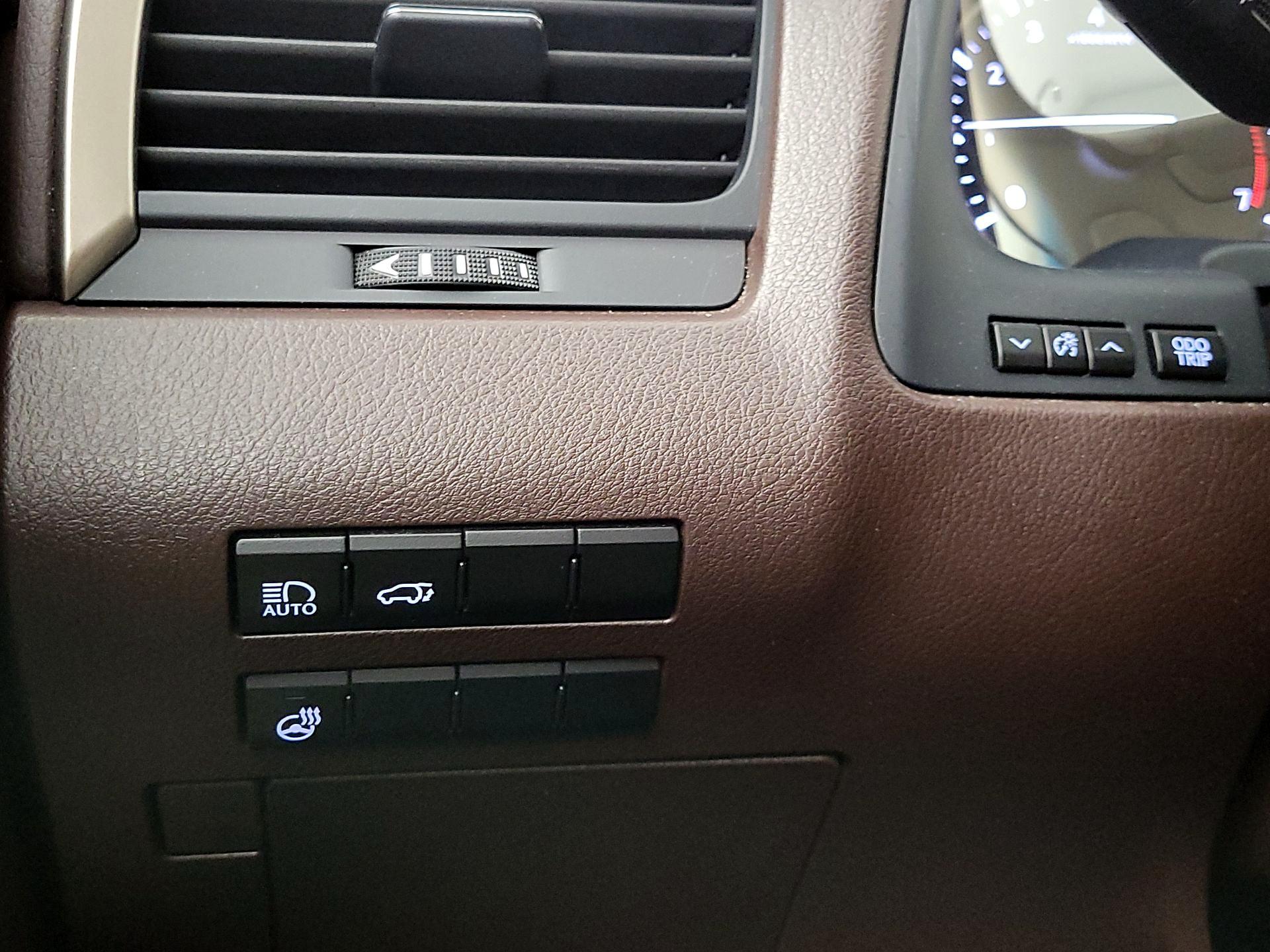 Thumbnail: 2016 Lexus RX - 13