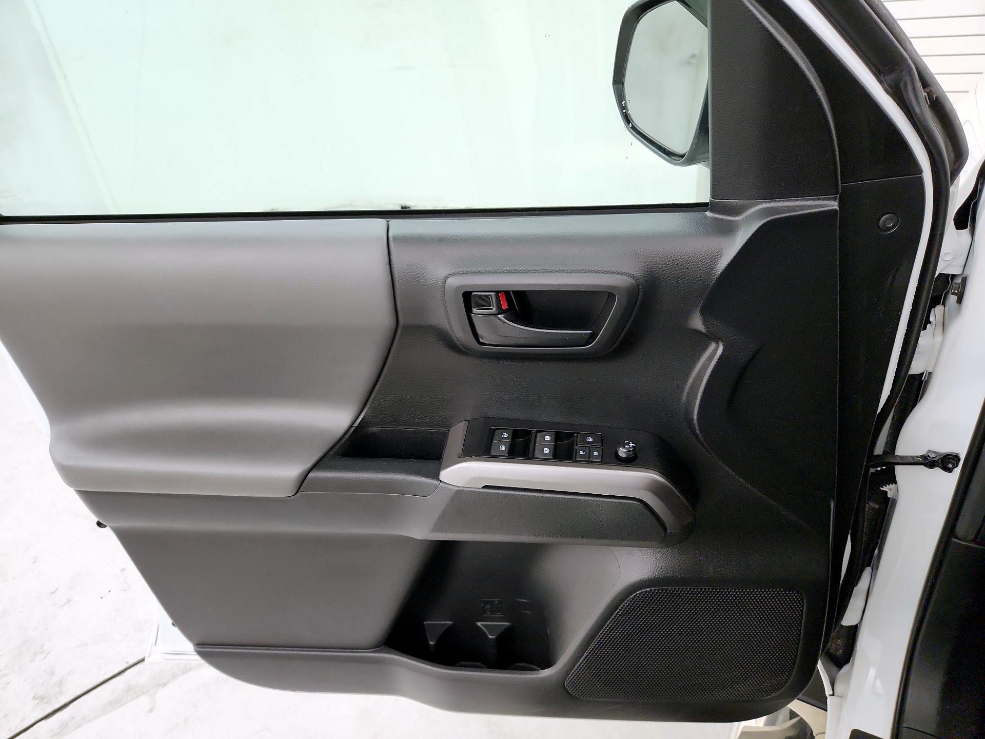 Thumbnail: 2023 Toyota Tacoma - 12