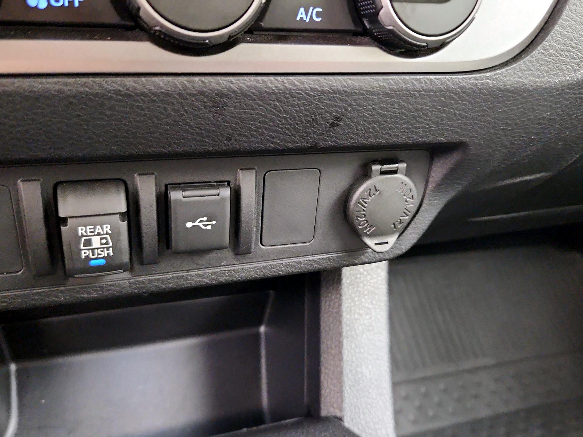 Thumbnail: 2023 Toyota Tacoma - 18