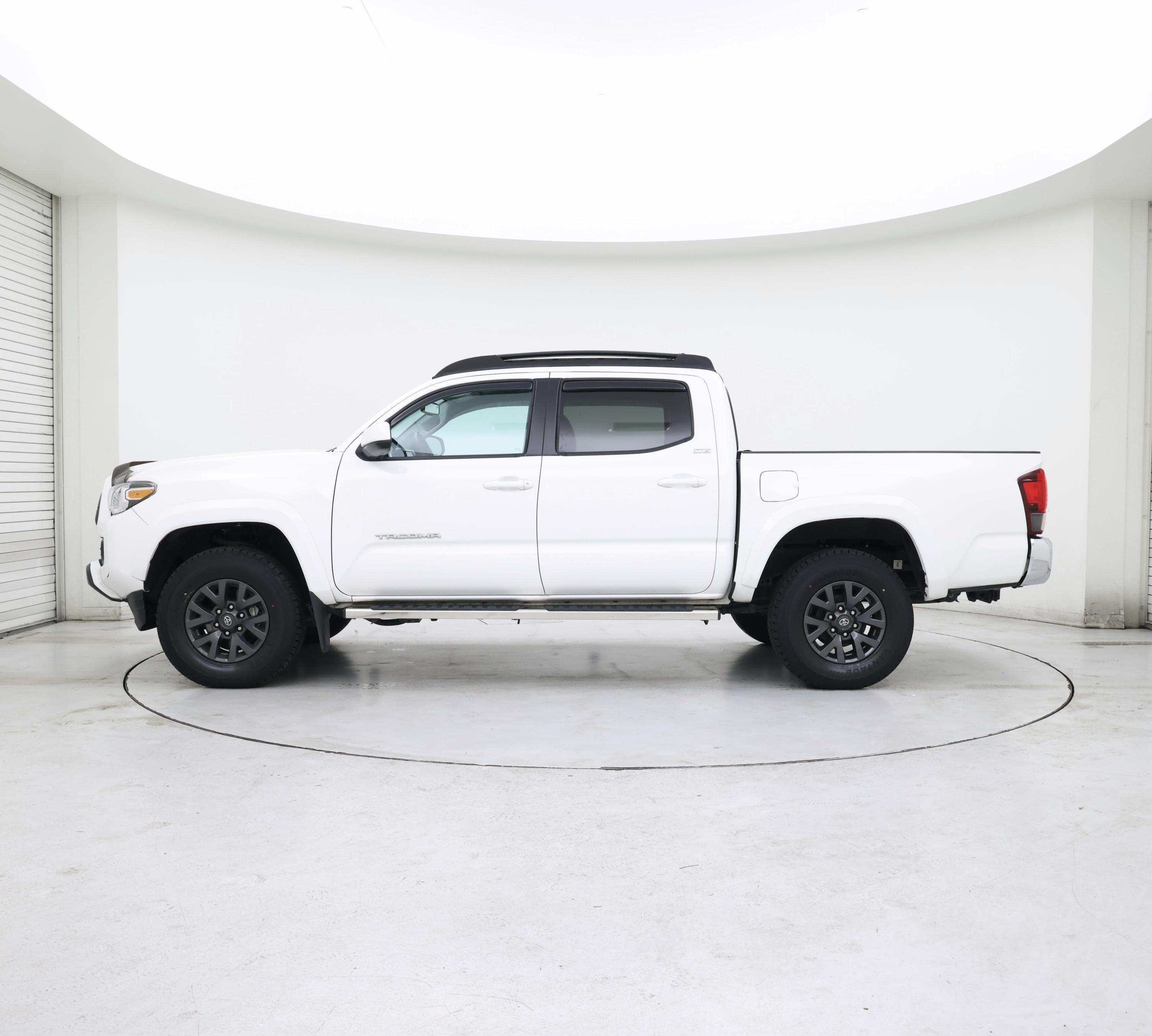 Thumbnail: 2023 Toyota Tacoma - 3