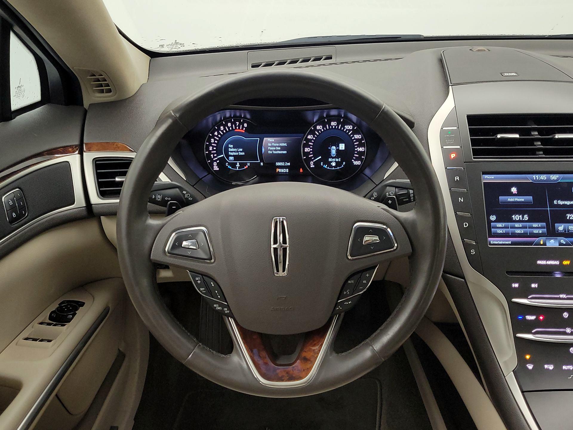 Thumbnail: 2016 Lincoln MKZ - 10