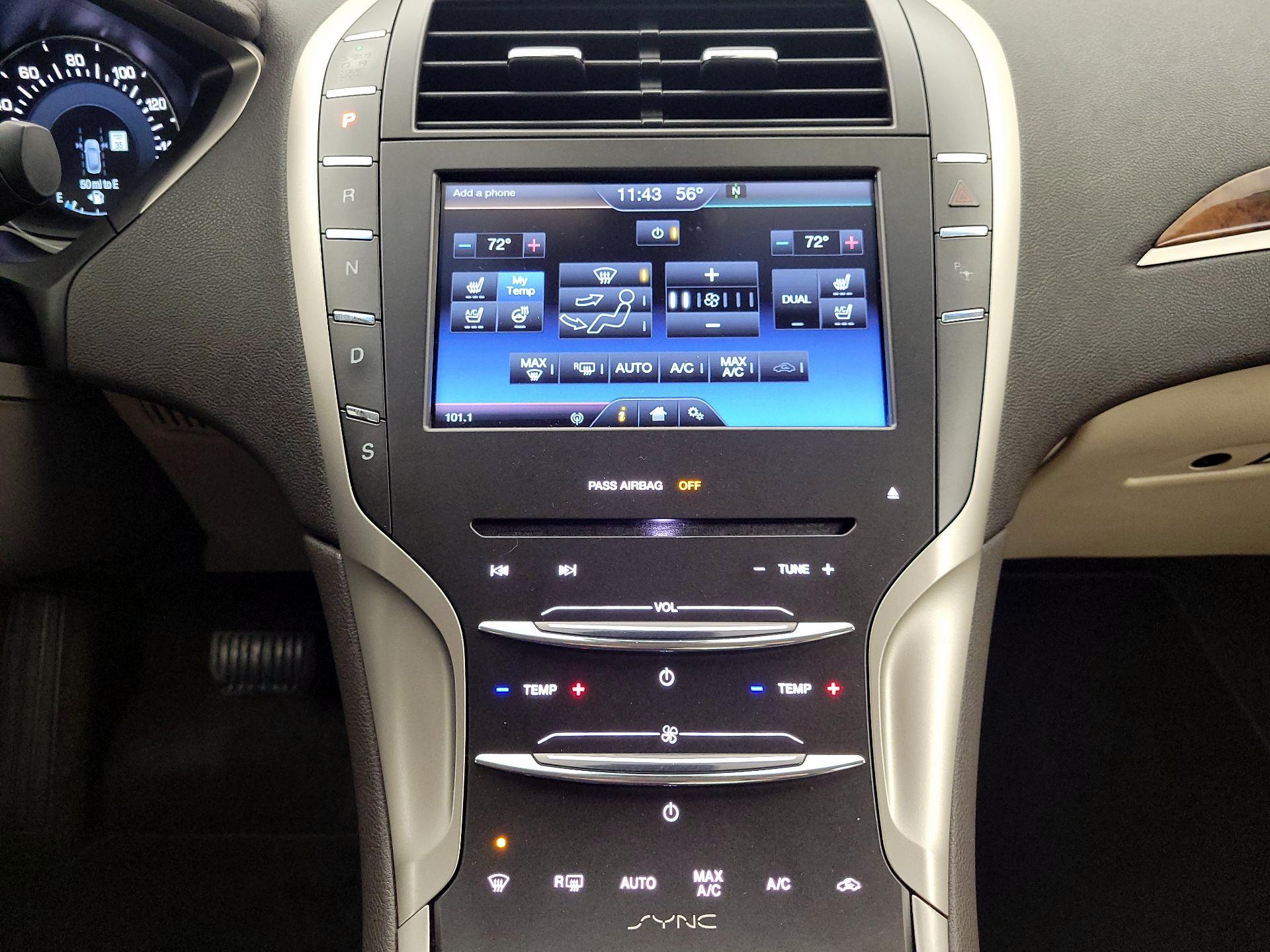 Thumbnail: 2016 Lincoln MKZ - 16