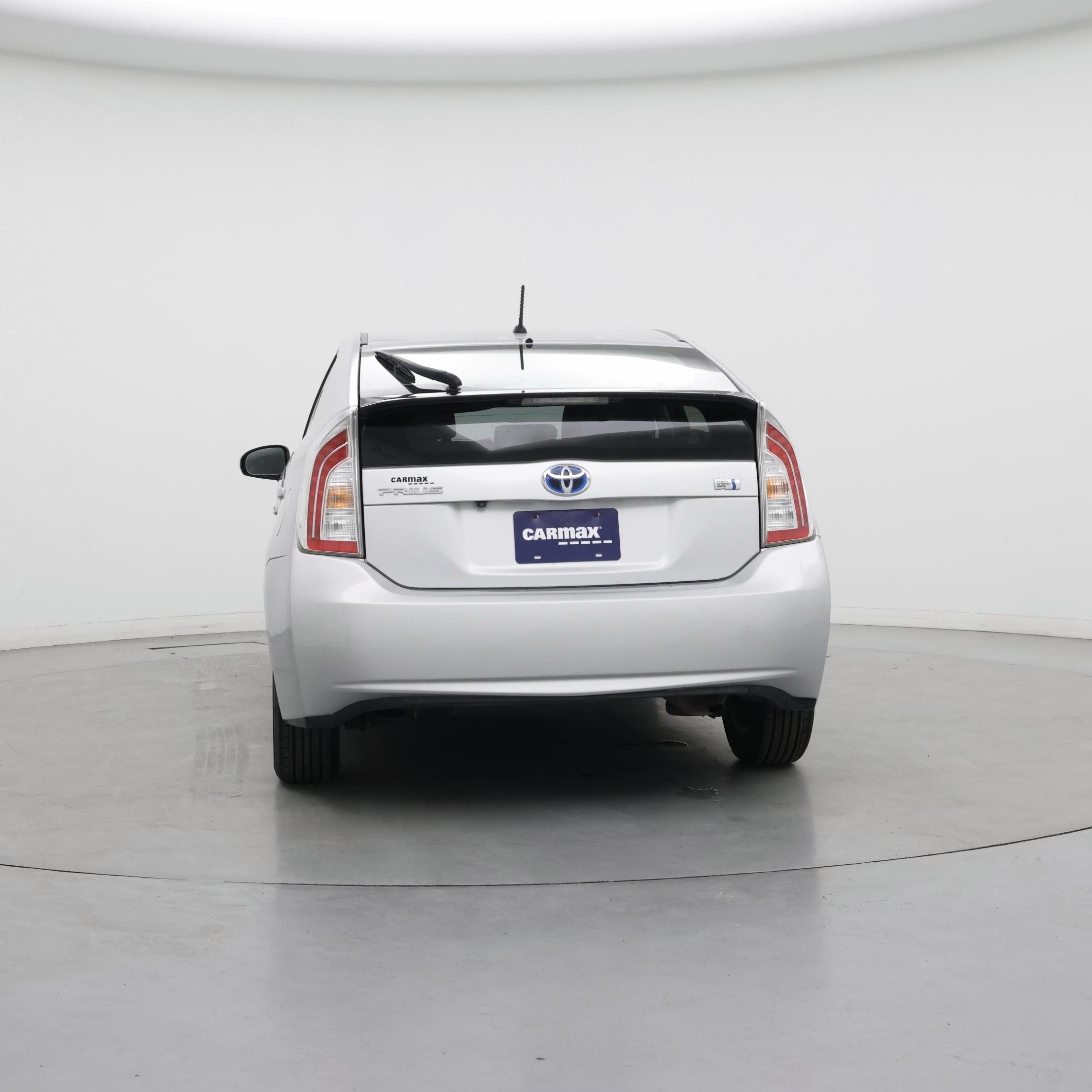 Thumbnail: 2015 Toyota Prius - 6